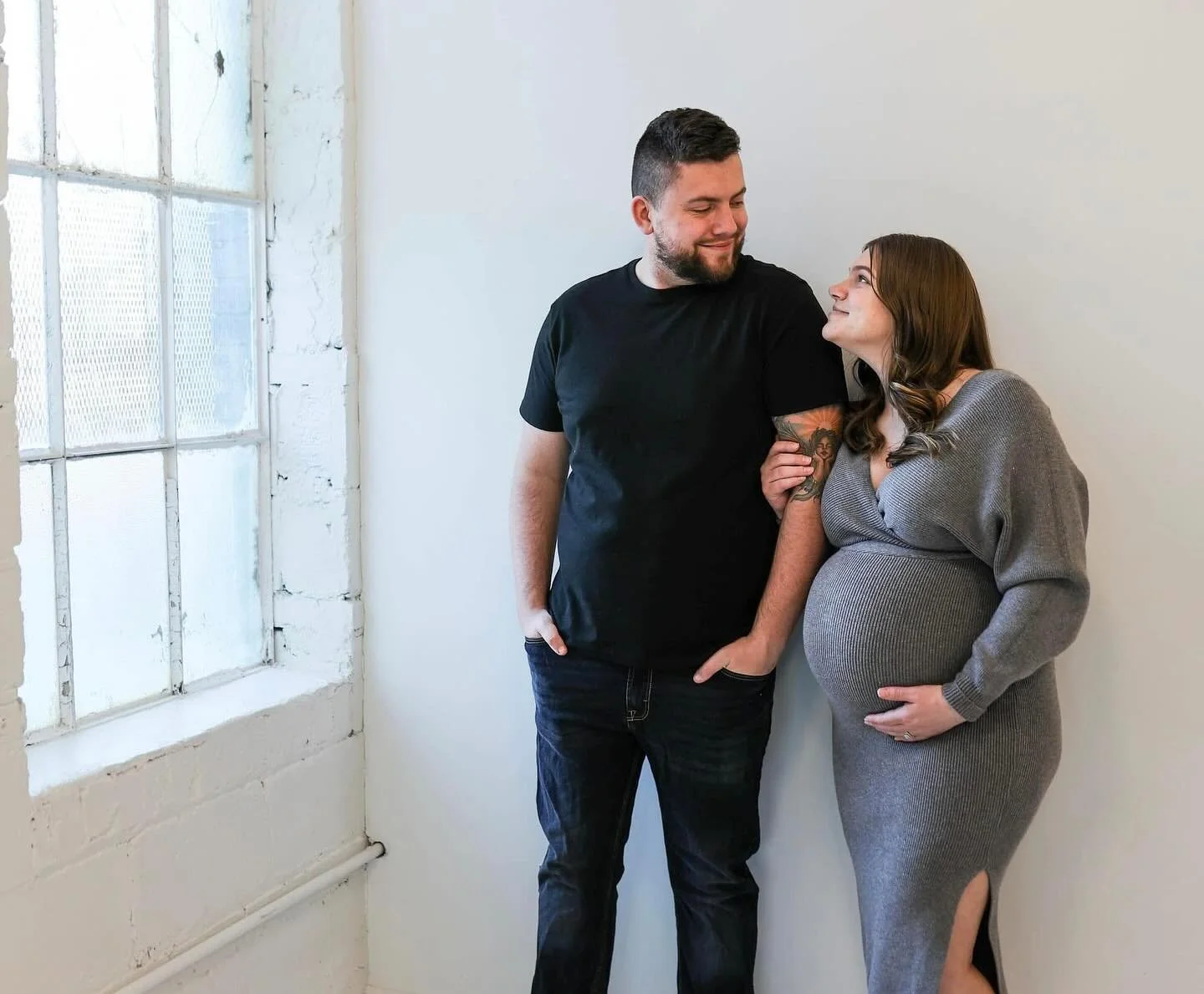 ✨Precious moments, tiny kicks, and hearts so full!

#DetroitMaternityPhotographer
#MacombMaternityPhotographer
#MetroDetroitPhotographer
#ClintonTownshipPhotographer
#MacombCountyPhotography
#MaternityPhotosDetroit
#MichiganMaternityPhotographer
#Pam