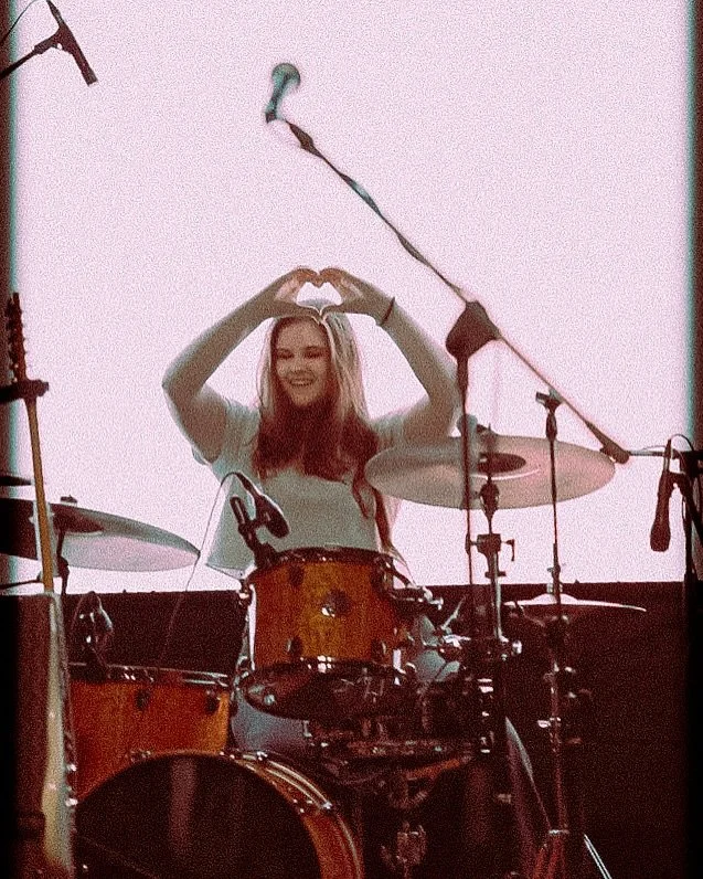 Solo shots from @toughonfridays single release party for Nosedive! &lt;333 you have to go listen to it 
Photography @paz_pix 
-
-
-
-
-
#drums #drummer #drumming #band #austinbands #altrock #altrockband #singlerelease #singletrack #nosedive #austinte