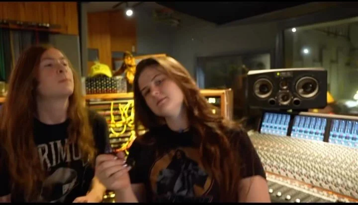 Behind the scenes recording the amazing @liquid.hips so excited to have been able to cut these tracks for them. Go check out their page for more info and show dates around Austin! 
-
-pics by @calxgh 
-
-
#recording #recordingstudio #recordingenginee