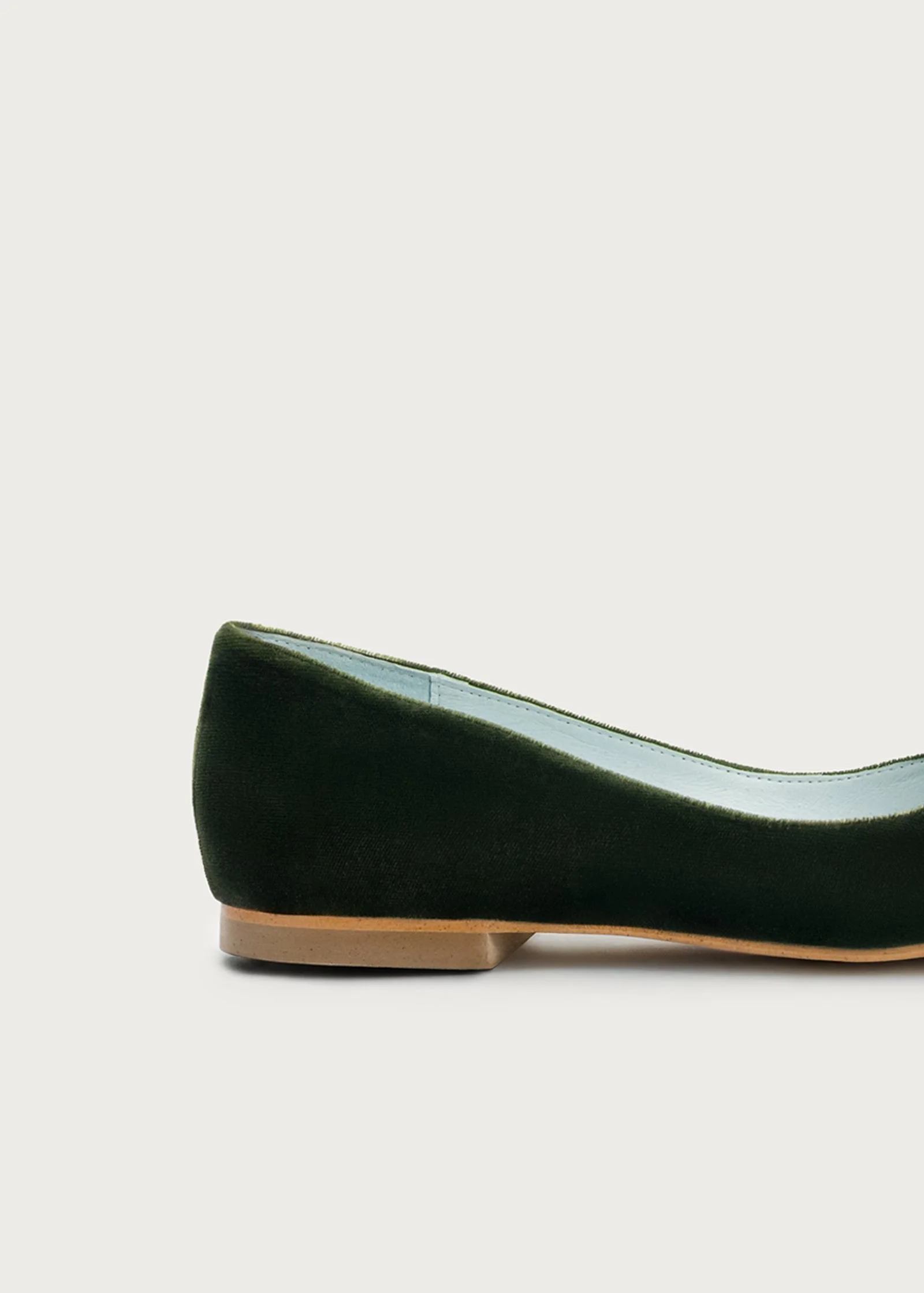 Bailarina Bloom Caza Detalle.jpg