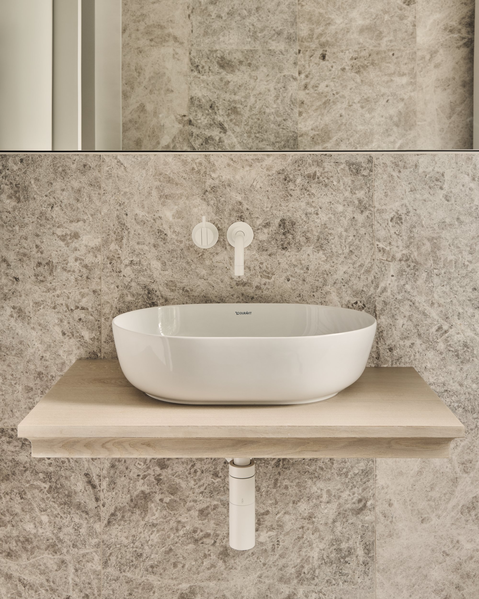 Shot 17_instagram.jpg