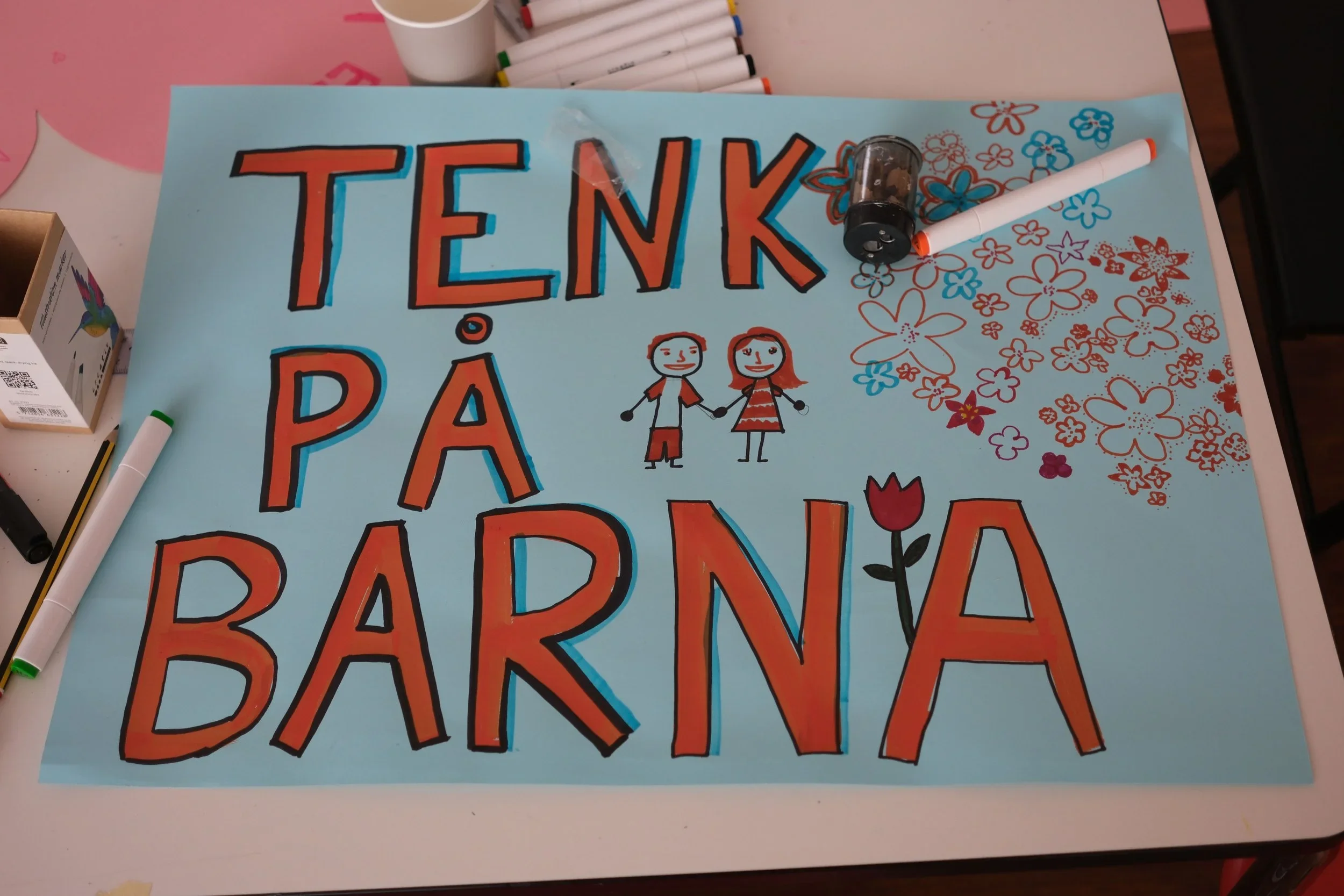 Uholdbar usikkerhet etter vedtak om nedleggelse av Nordpolen skoles ungdomstrinn