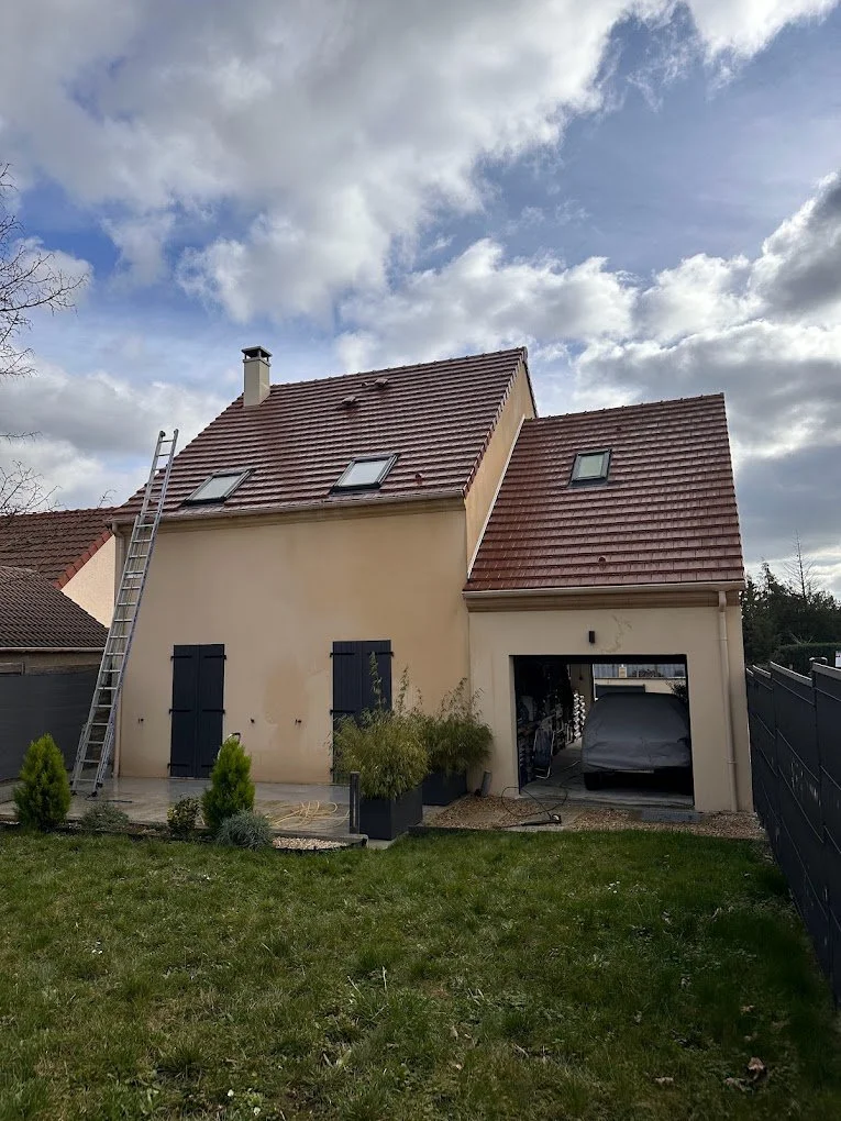 showroom mantes la jolie couvreur toiture rénovation entretien démoussage yvelines 78 tuiles