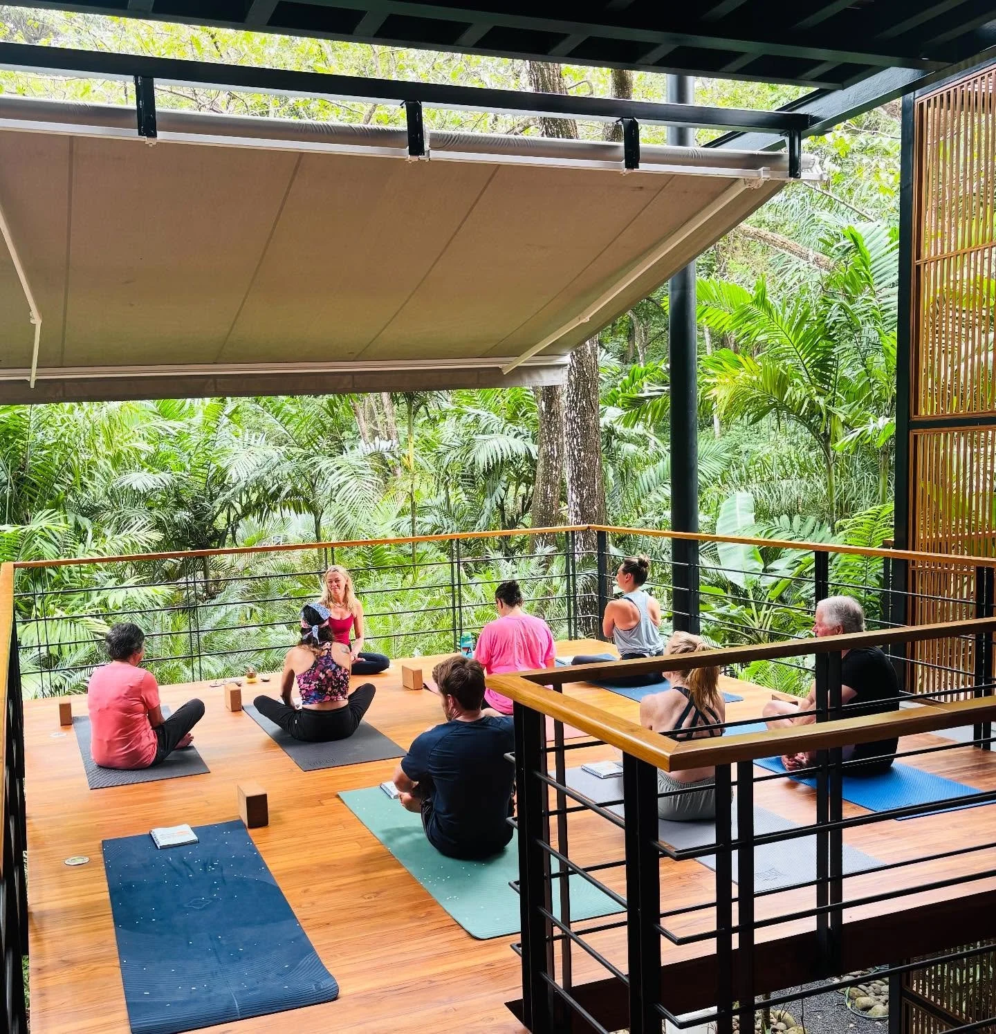 Friends and Family Yoga Retreat photo dump ☀️🐒✨🌊💖 A huge thank you to Yoga Butler Shayne, for providing all of the rides, beverages, and support we needed through the week 😍. Muchas gracias to Chef Graciela @graci_lopez02 for the amazing and deli