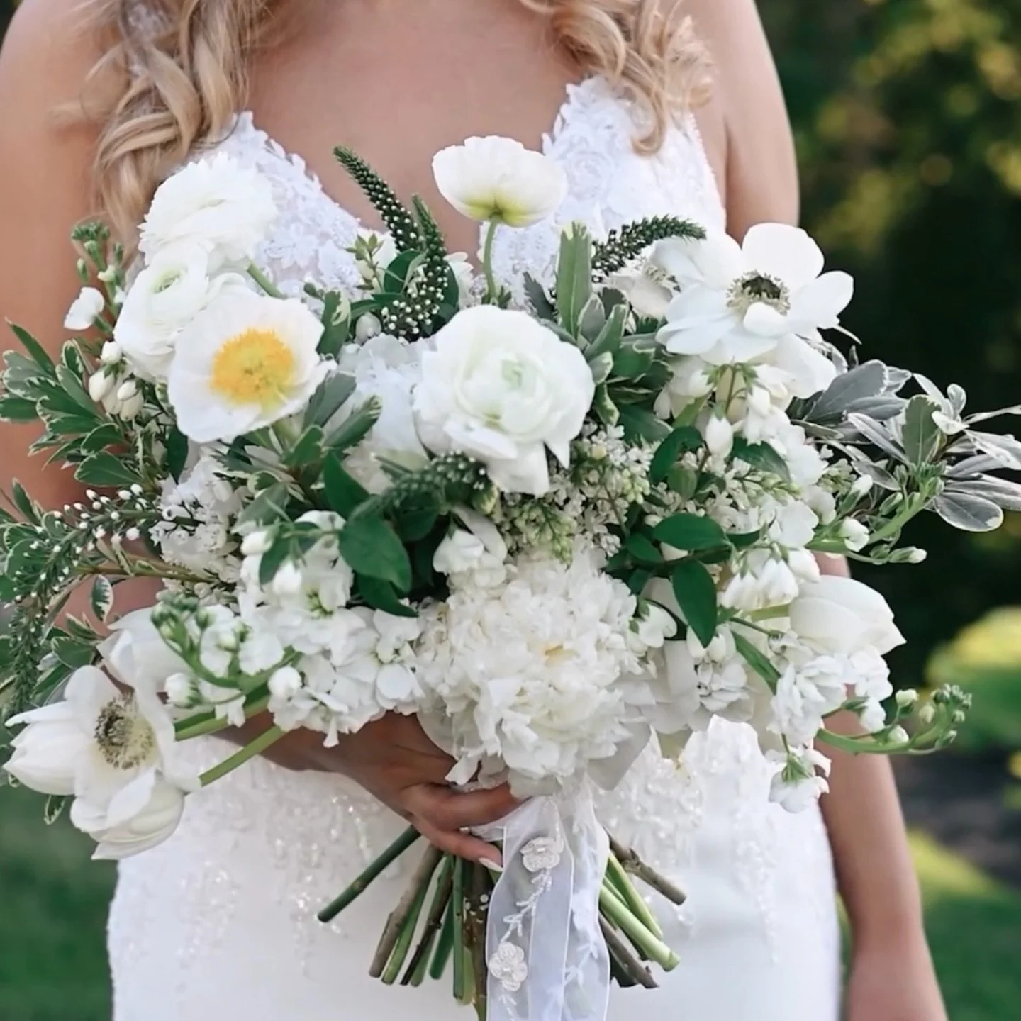 It&rsquo;s the most special design of the wedding!  Why?  Because it makes you smile, represents happiness and is a reminder of all that is naturally beautiful, what better way to say &ldquo;love&rdquo;.