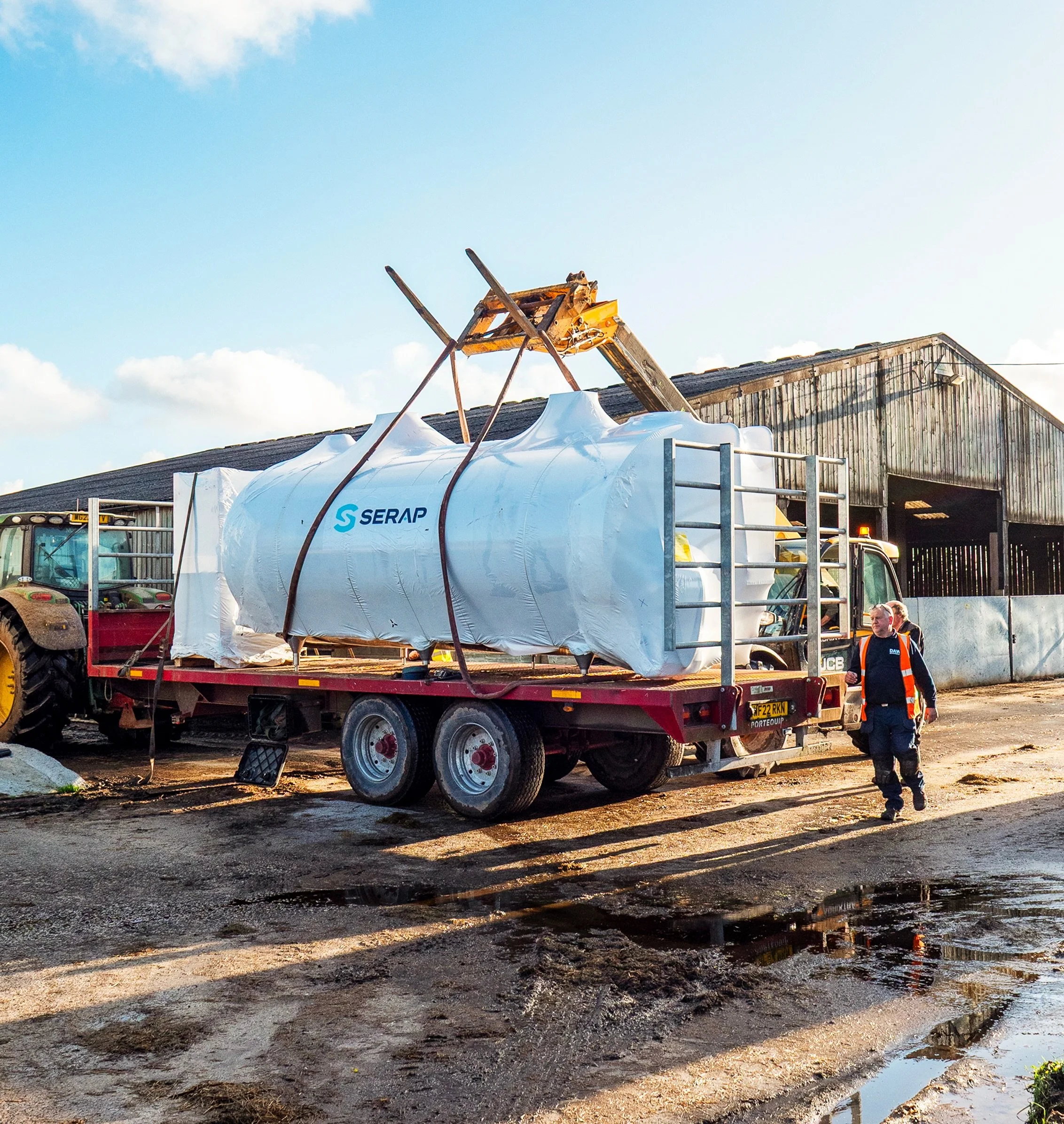 *SPECIAL OFFER*

We currently have a SERAP milk tank for sale.

This is a superb opportunity to purchase a brand-new 24,000-litre horizontal SERAP FIRST.SE milk tank, specifically designed and fully prepared for a robotic milking installation.

Desig
