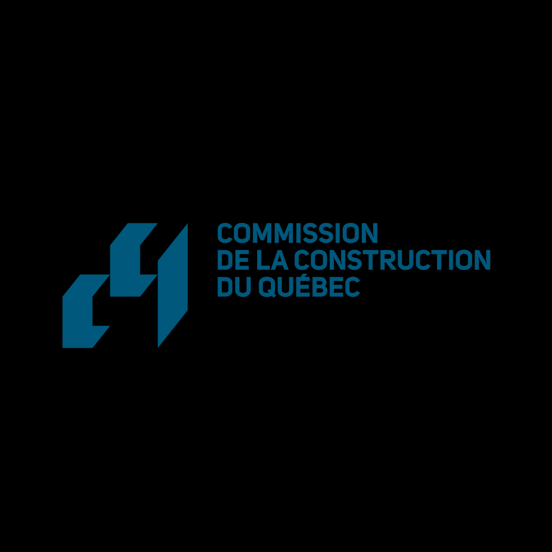 Logo de la Commission de la construction du Québec avec fond noir et texte bleu.