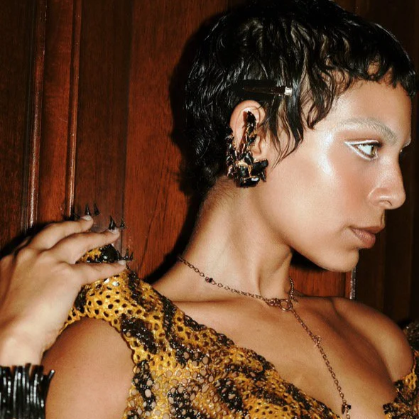 Logan Grey Photography .png