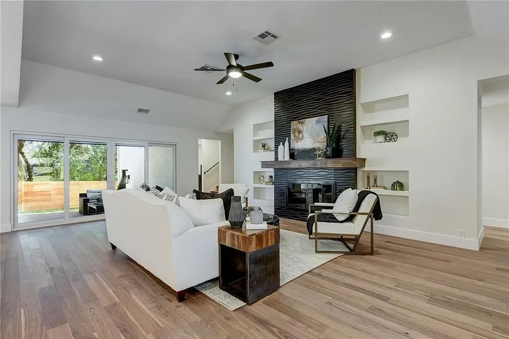 Pro Living Room After.webp