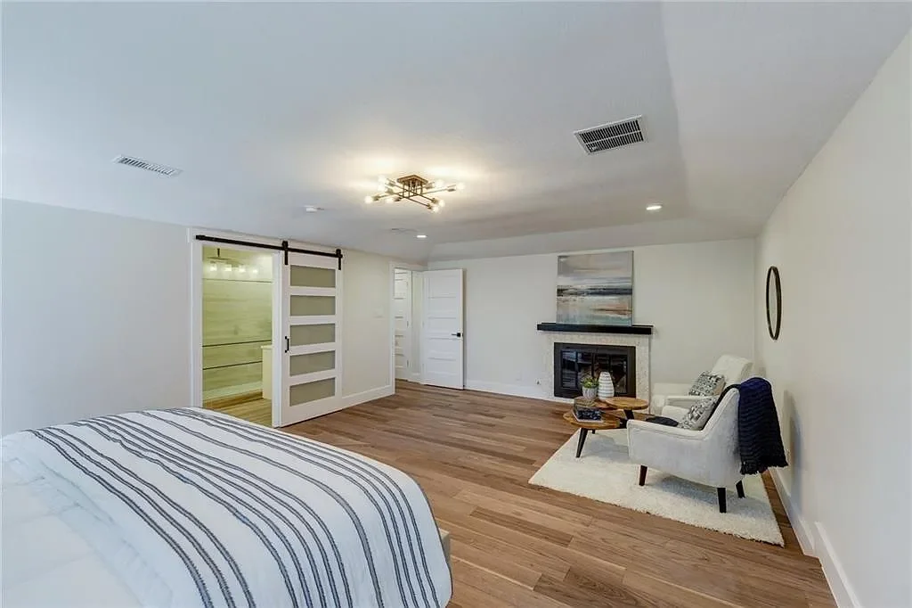 Pro Primary Bedroom After 2.webp