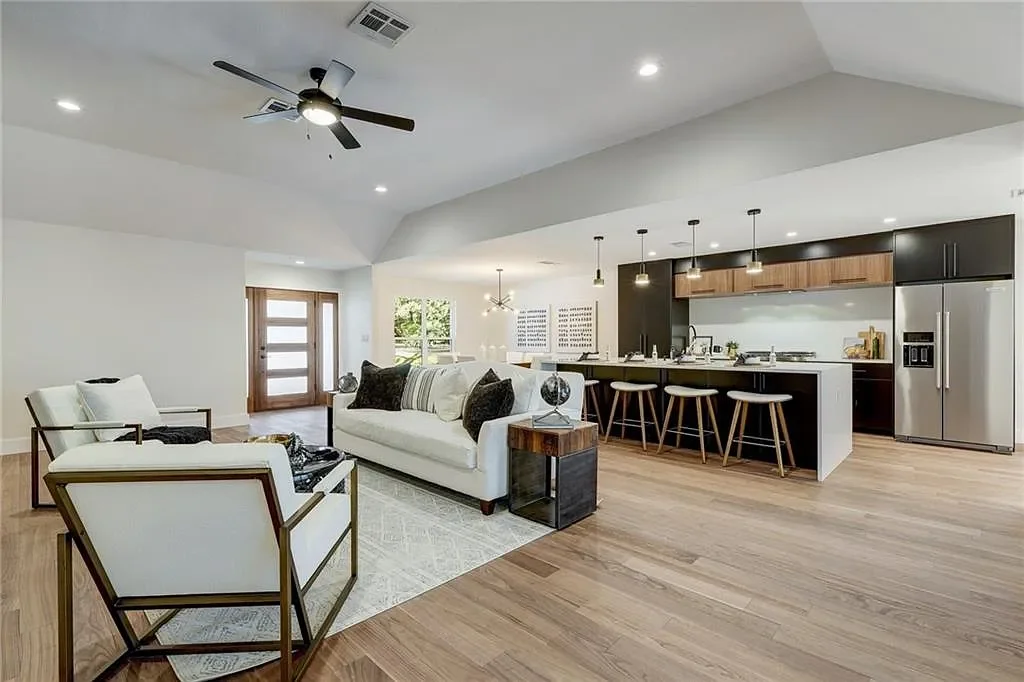 Pro Living Kitchen.webp