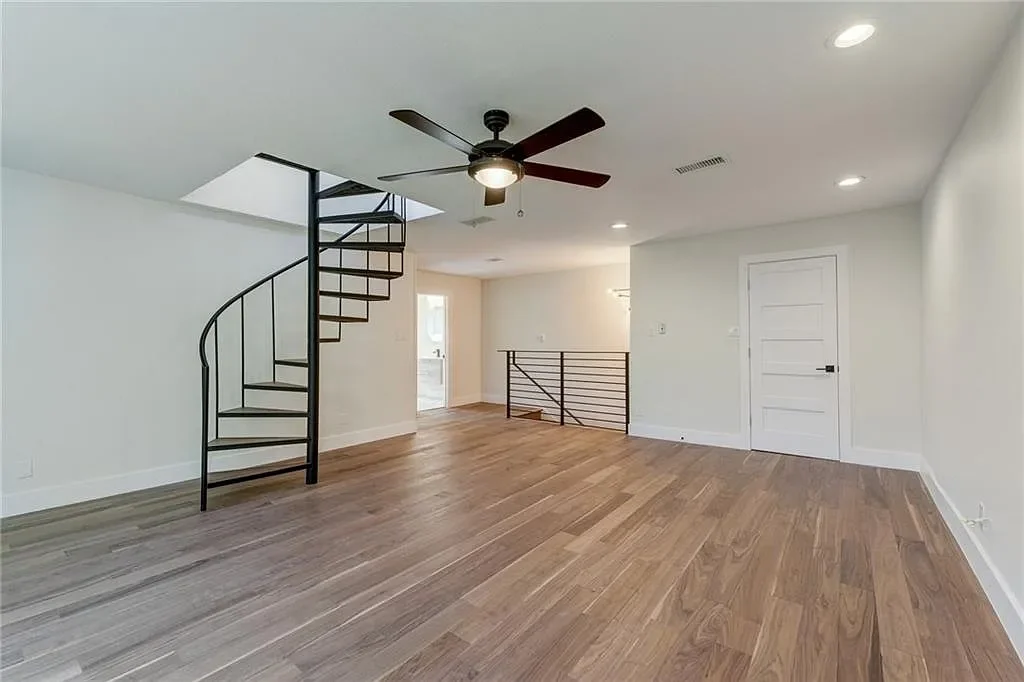 Pro Second Floor Living After 2.webp