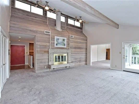 Living Room Before.jpg
