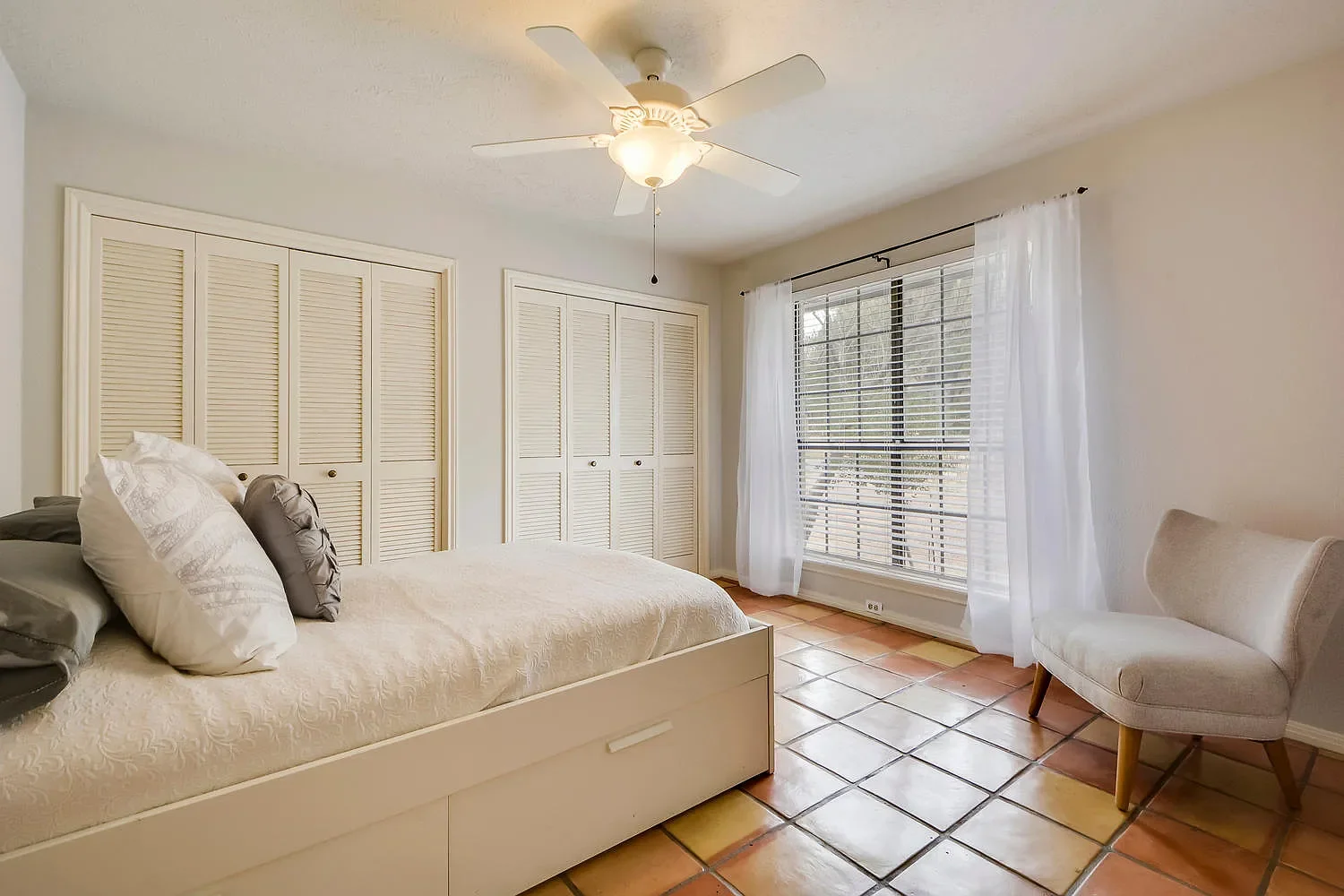 Bedroom 2 Before.webp