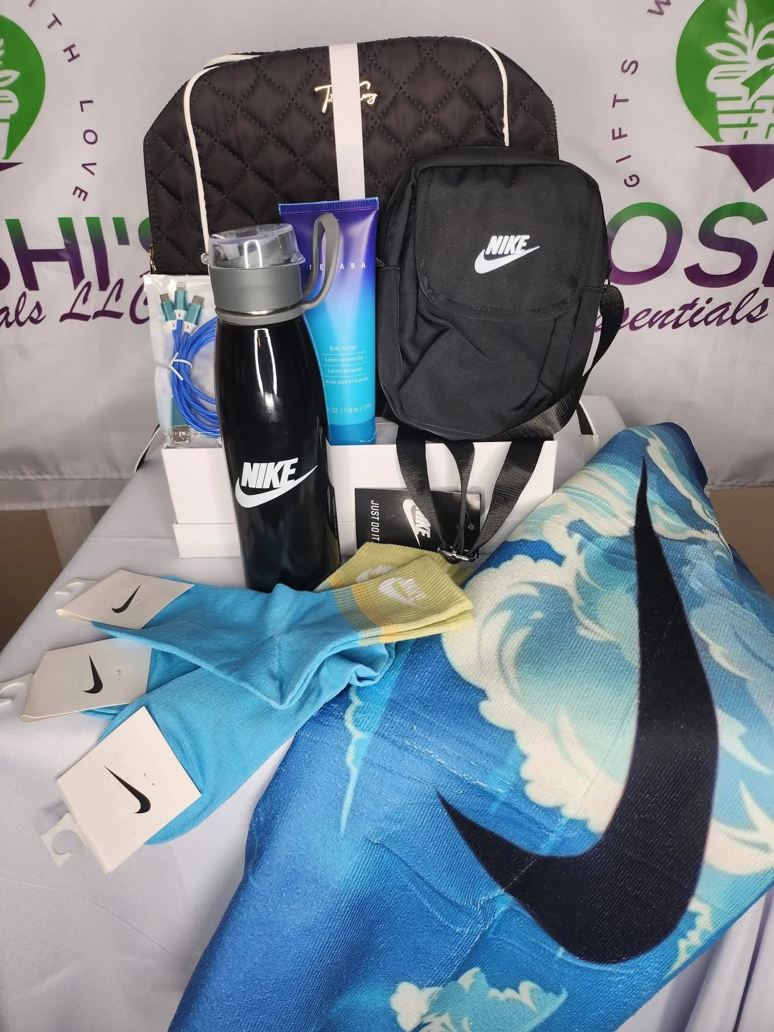 Do It: Nike Inspired Essentials Gift Set
