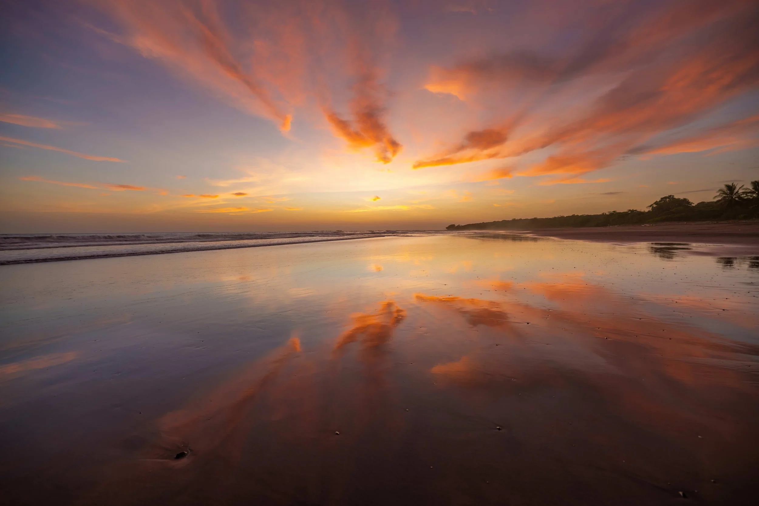 amazing-sunset-beach-guanacaste-dream-vacations (1).jpg