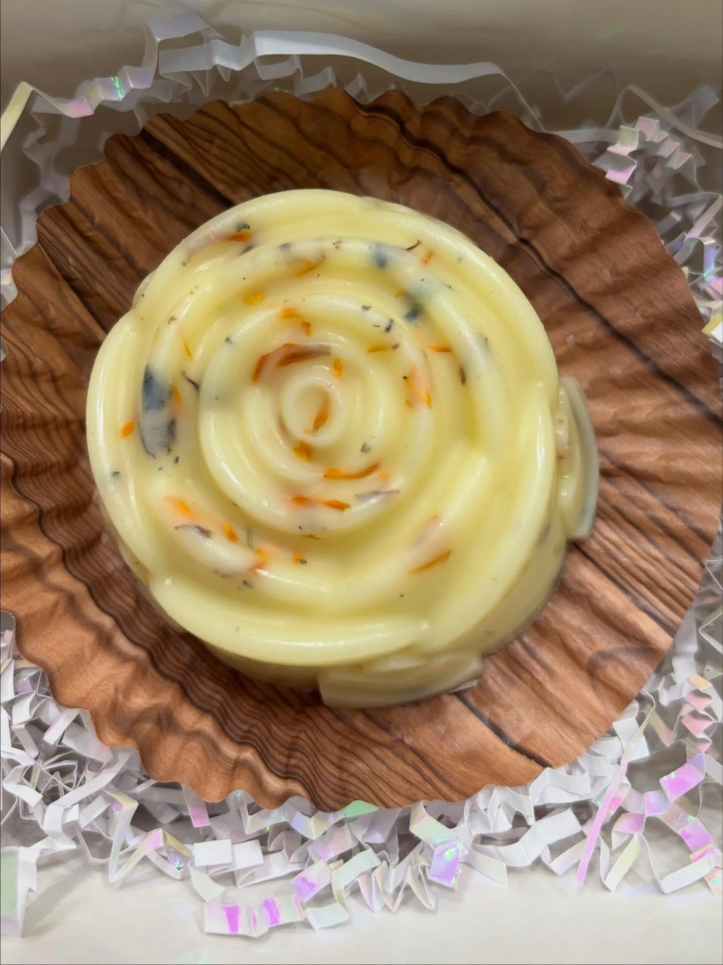 Get ready for fall with our new Organic Tallow Lotion bars! Made with organic tallow and beeswax to lock in moisture, these bars also feature healing properties from beeswax and soothing oils like lavender, chamomile, and ylang ylang to calm irritate