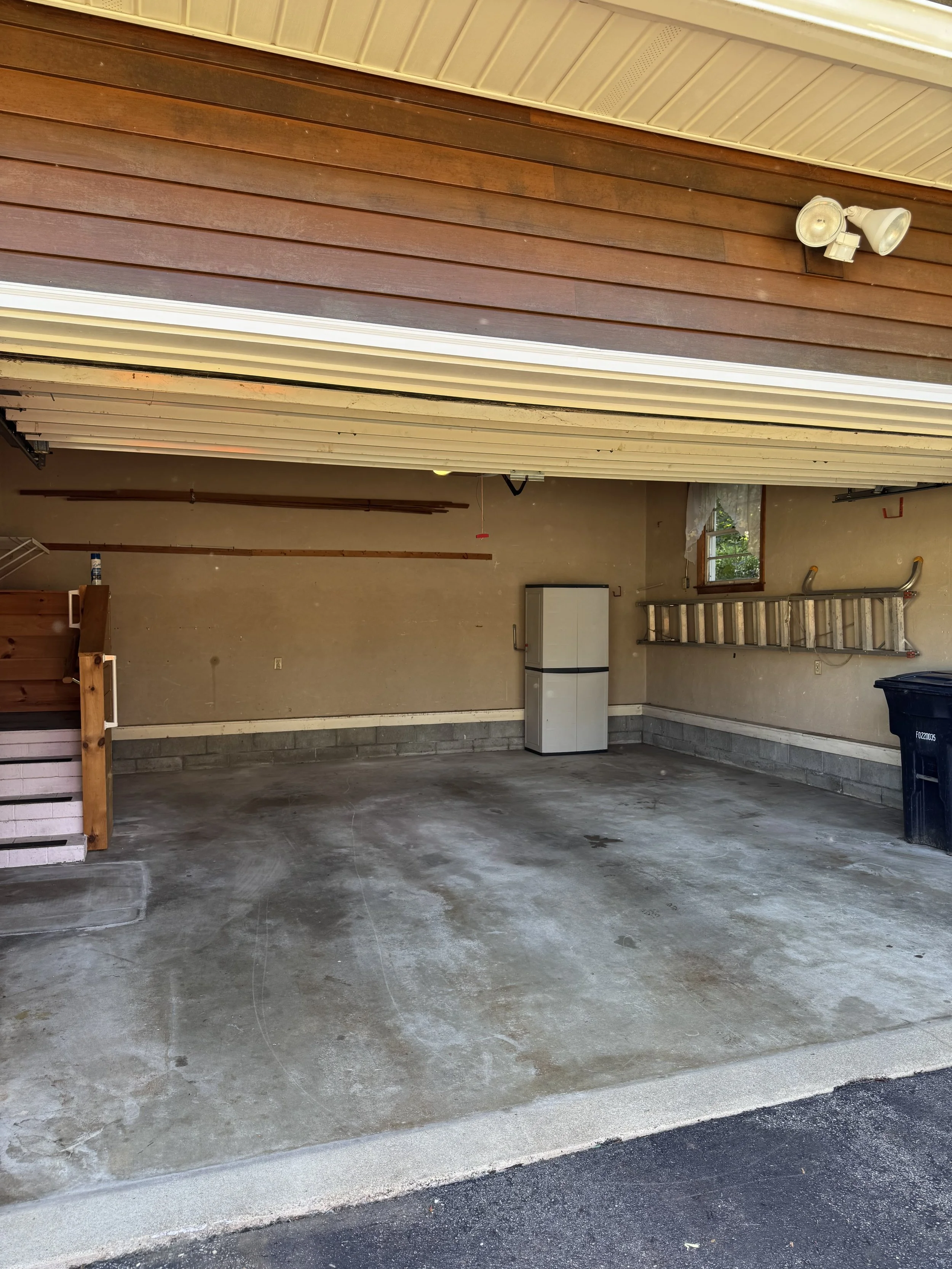 Garage cleanup Derry, NH