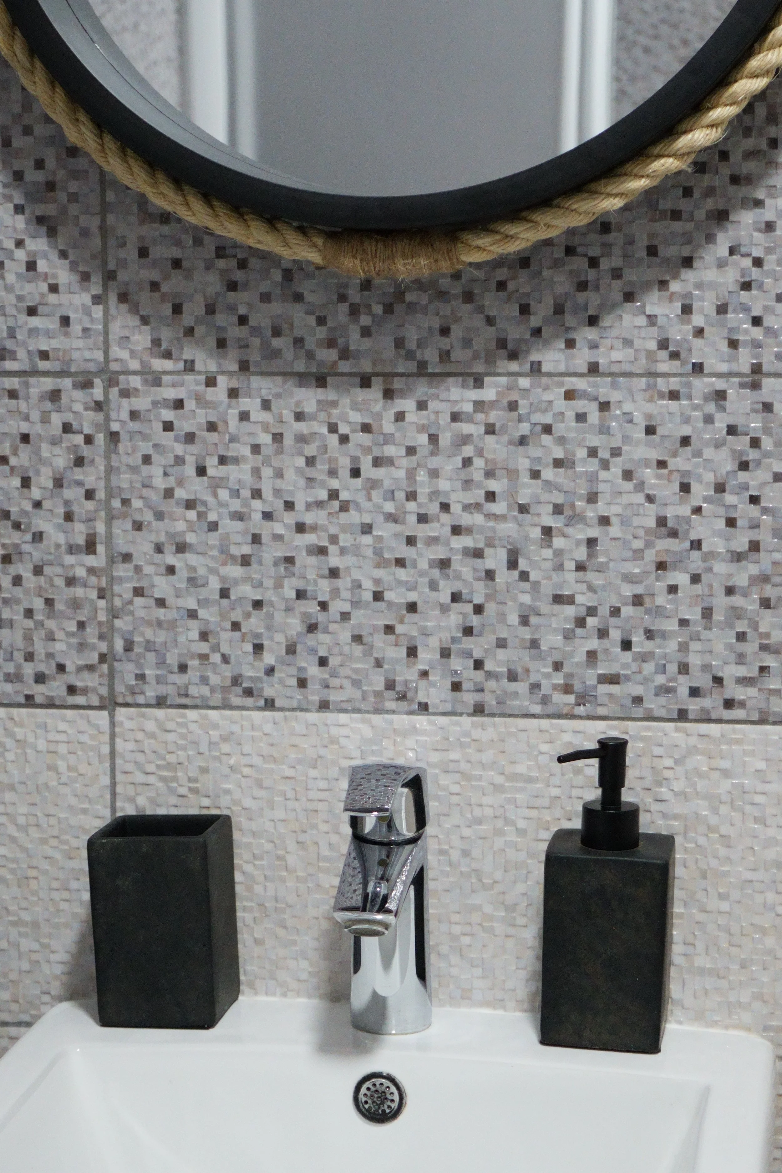 C-bathroom-1.JPG