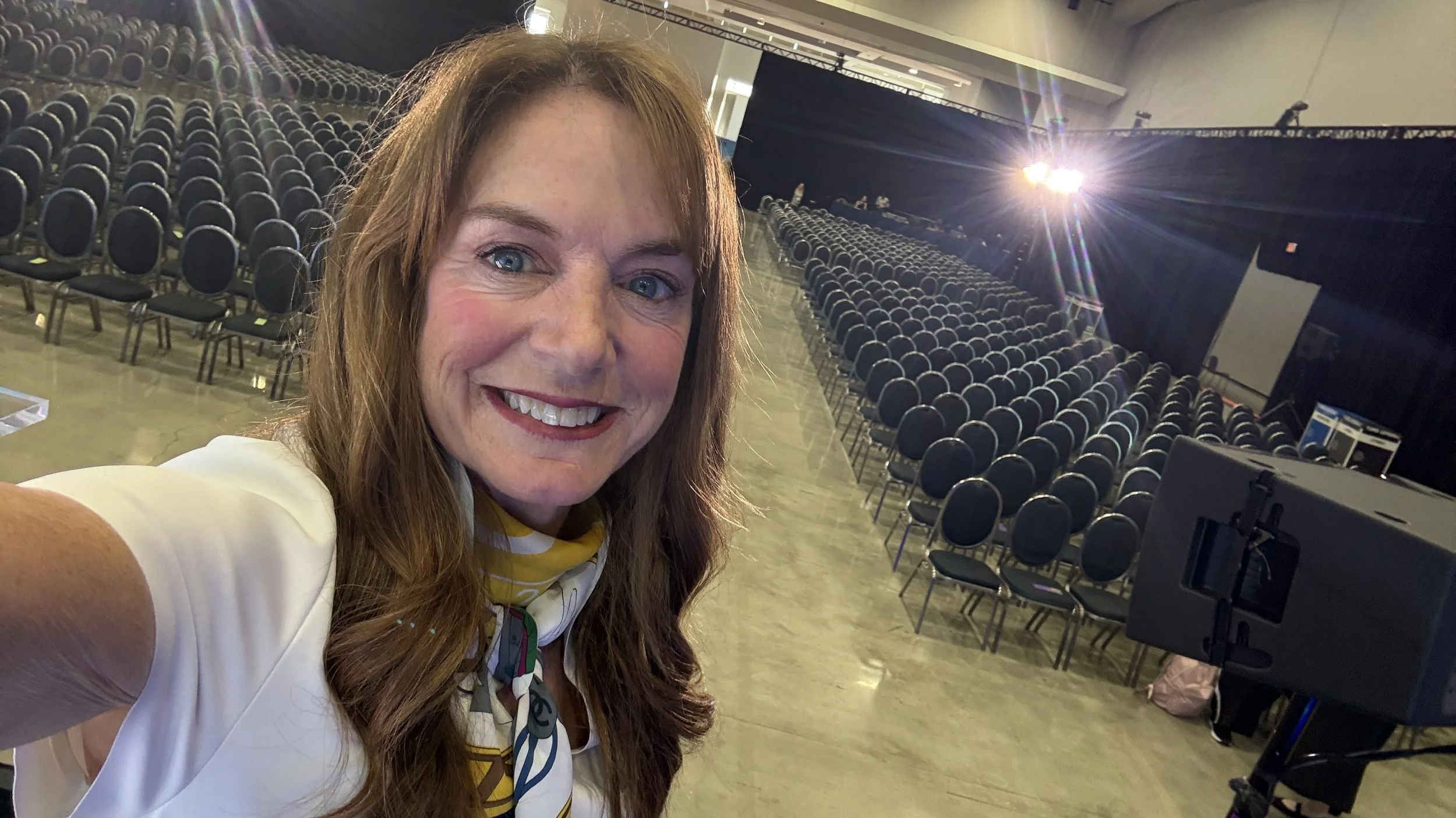 How to Choose a Leadership Keynote Speaker
