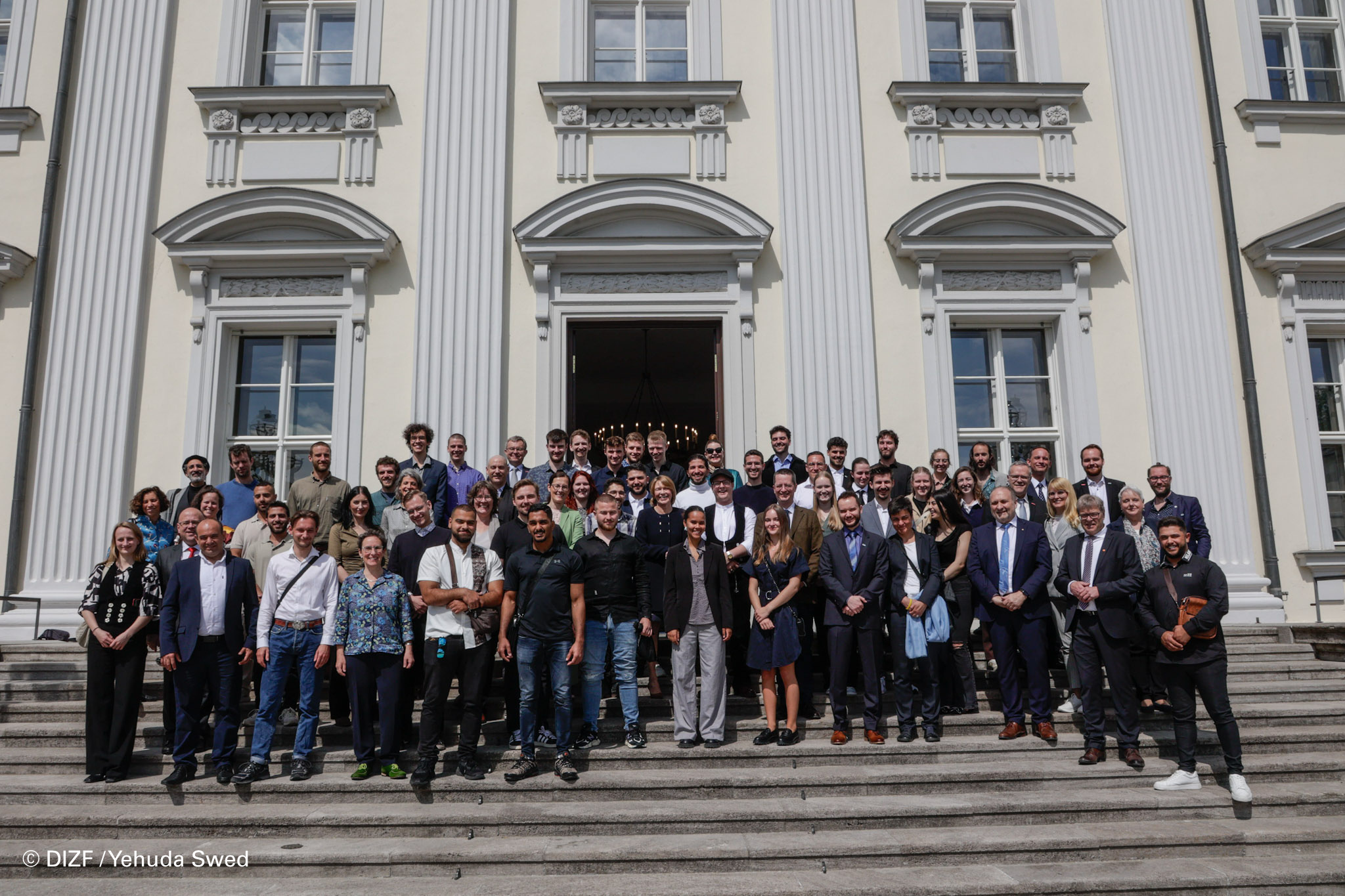 Brücken bauen in Bellevue