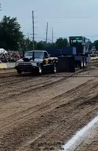 Tama, Iowa pull- video