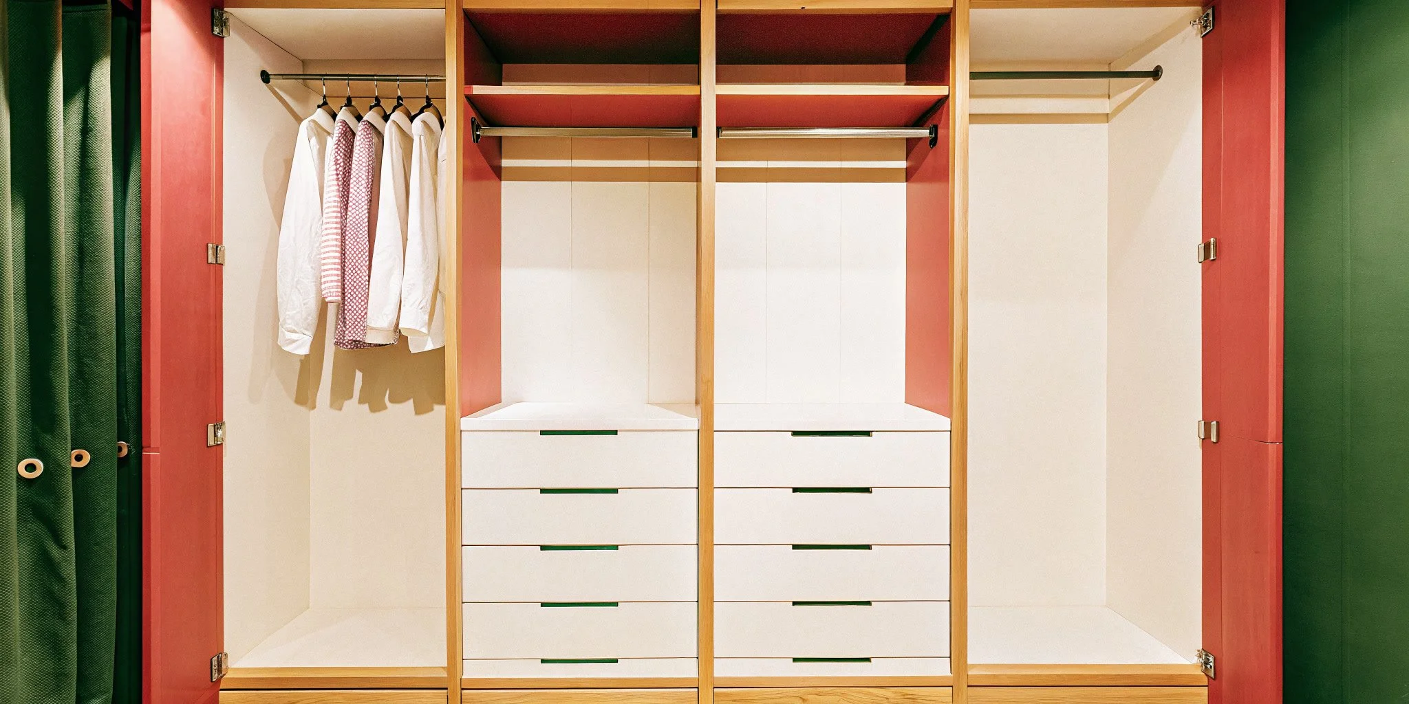 Reach-In Closet Makeover Cortez: Turn Clutter Into Style