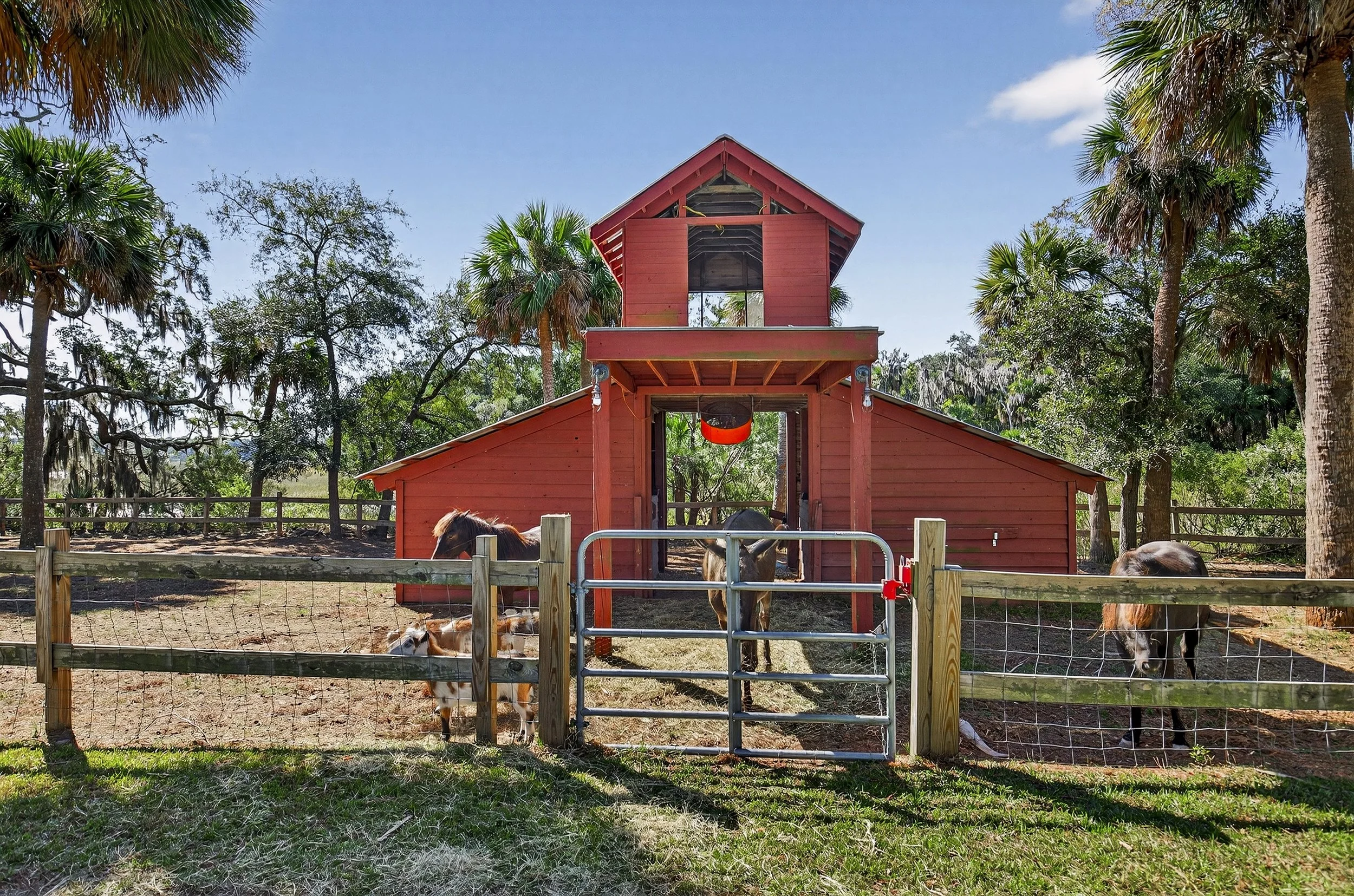 90 Calhoun Plantation Rd - 057 (Photos).jpg
