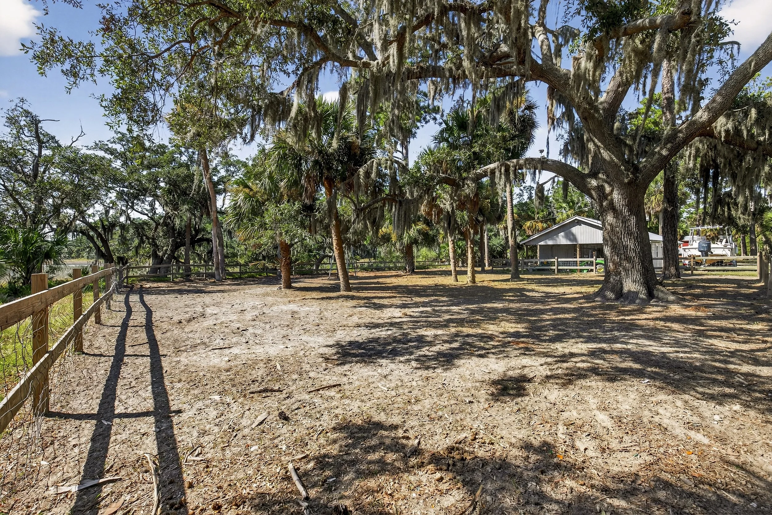 90 Calhoun Plantation Rd - 053 (Photos).jpg