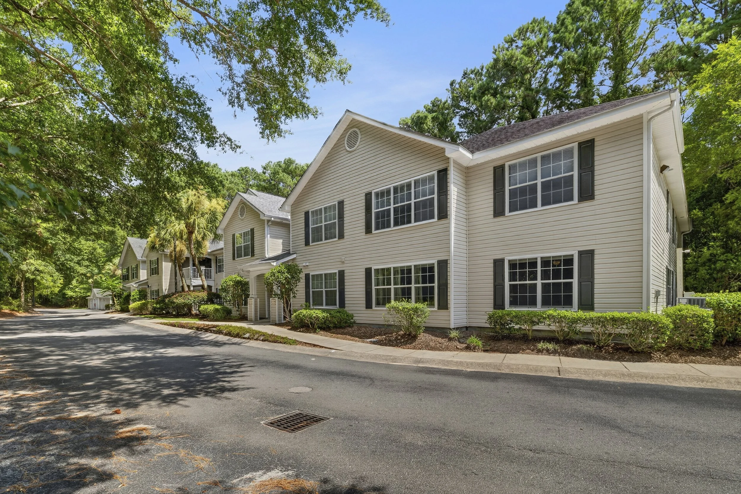 50 Pebble Beach Cove f117 - 003 (Photos).jpg
