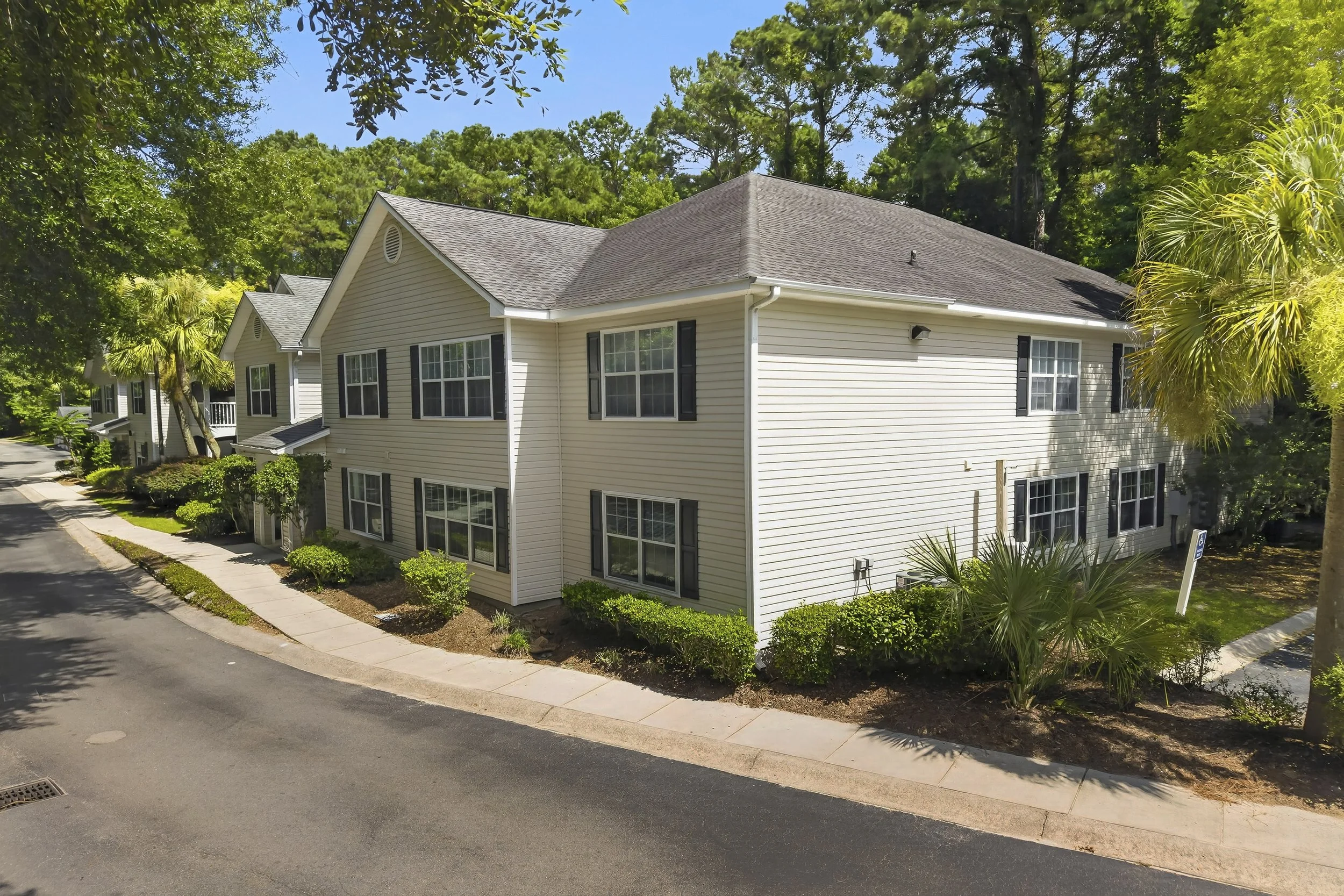 50 Pebble Beach Cove f117 - 004 (Photos).jpg