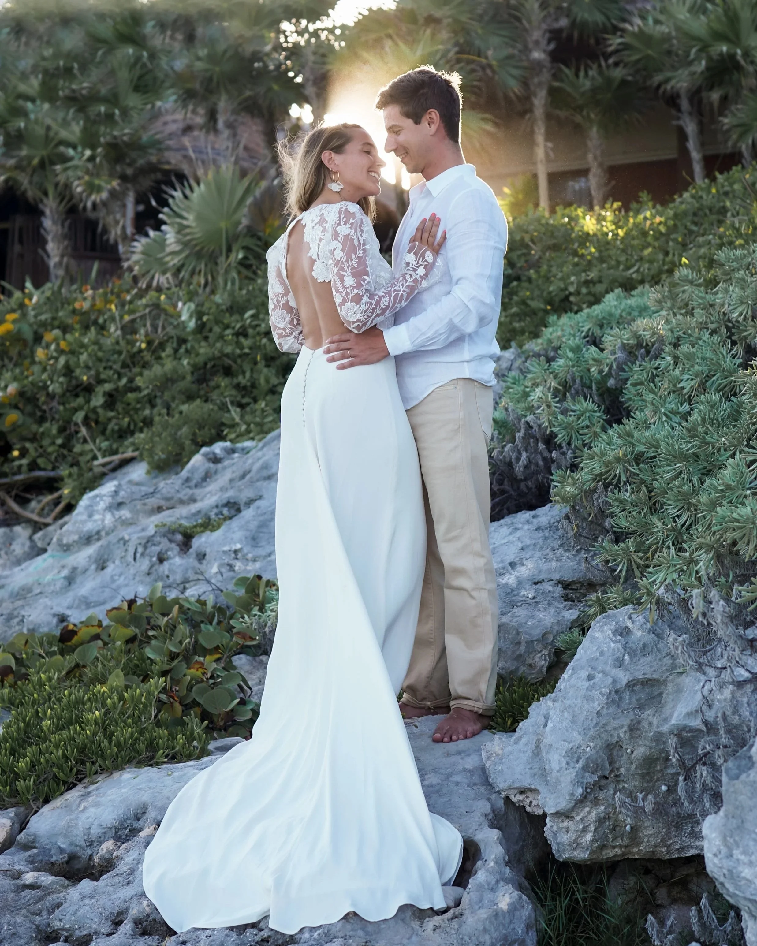 Best destination wedding locations and venues in Greece for intimate wedding or elopement