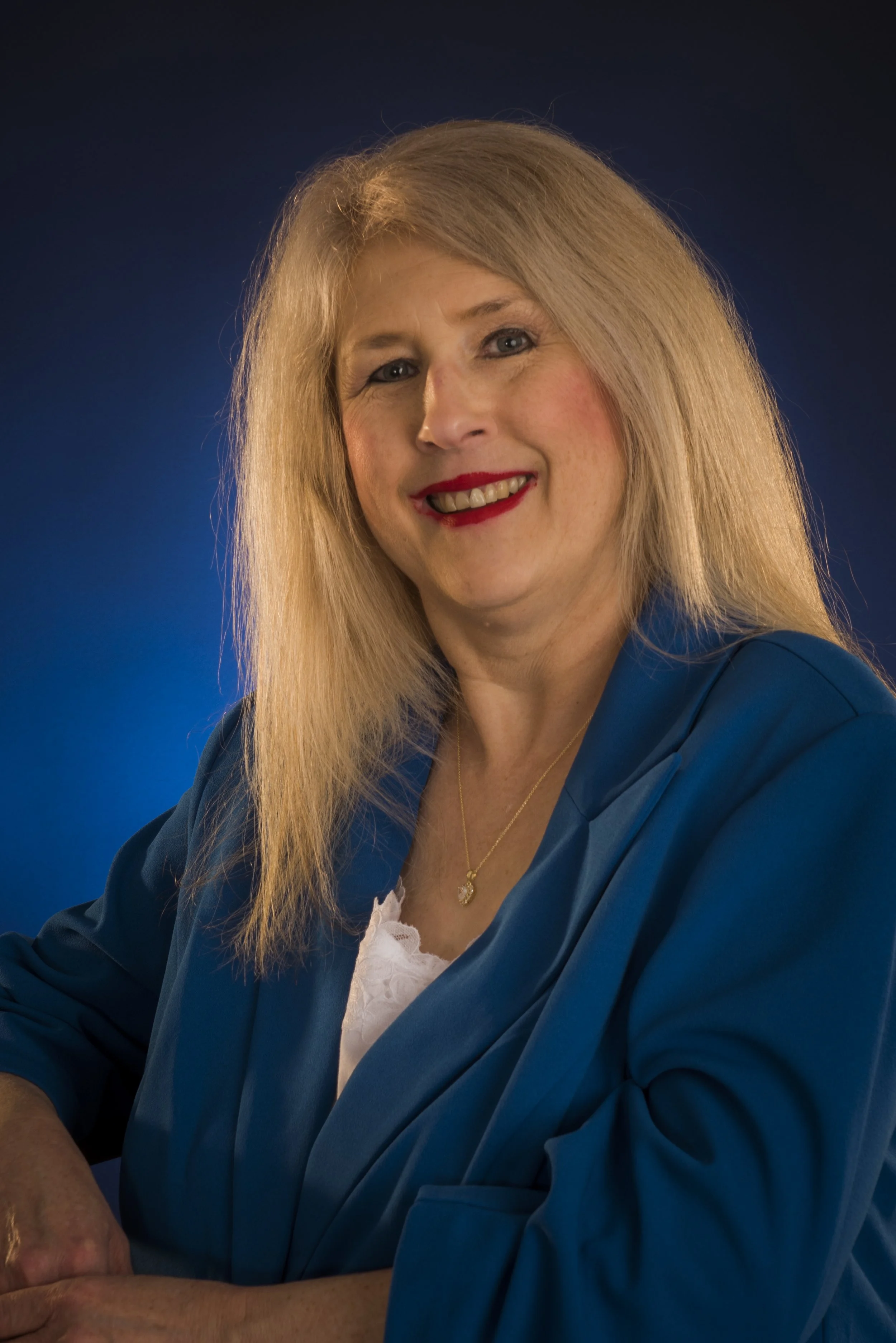 Lesa M. Lightfoot, LCSW, couples therapist in Lawrenceburg TN