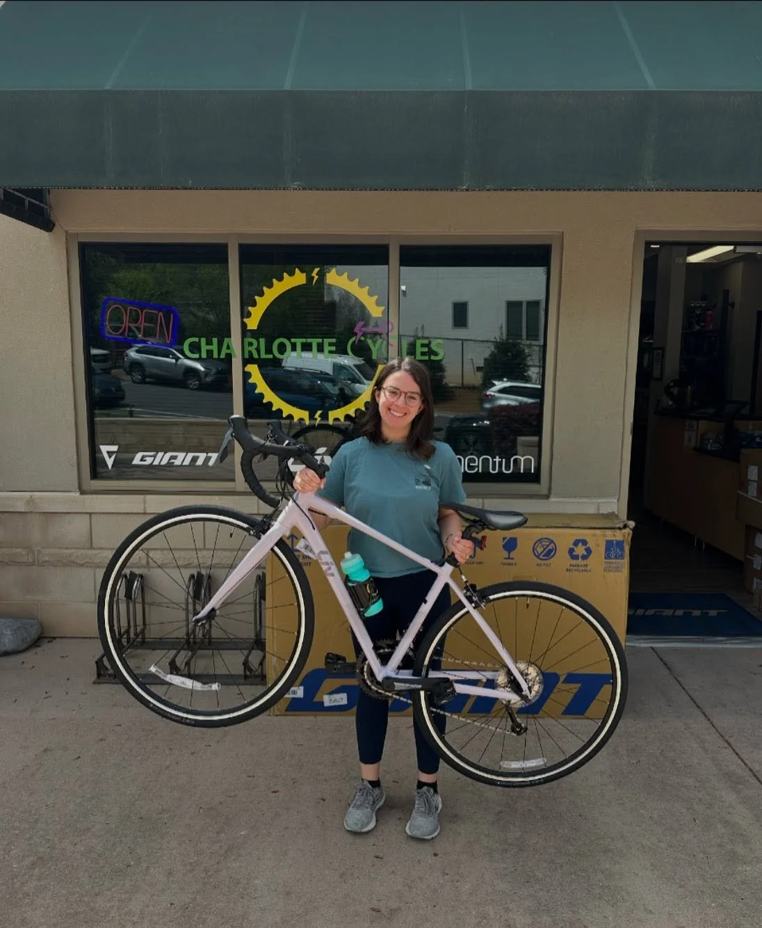 New bike day for Amanda!! A huge upgrade from the 2009 Walmart Christmas present she&rsquo;s been riding (or, should I say, not riding).

Thanks to @charlottecycles for having an excellent selection.