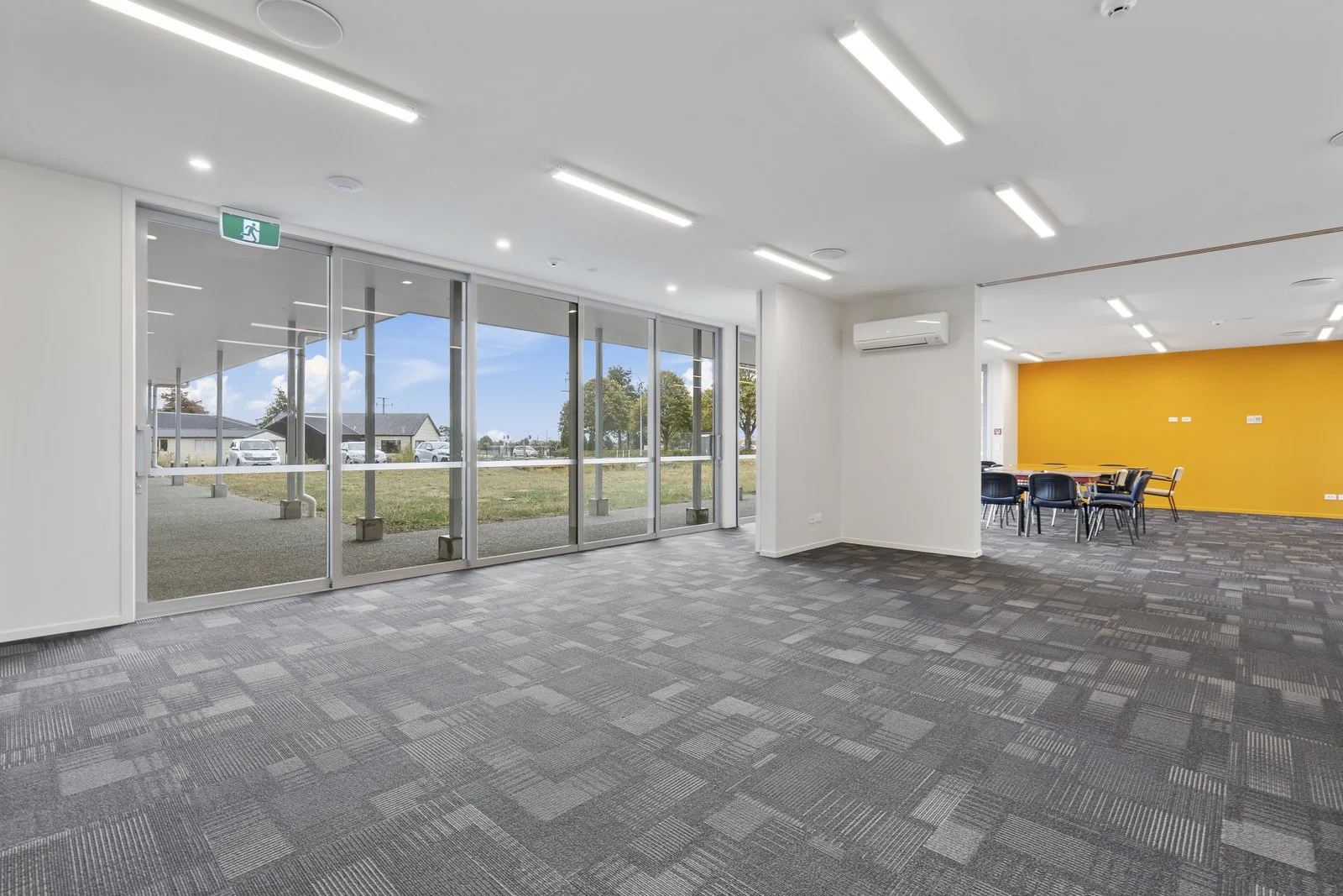 Whakatū - Foyer