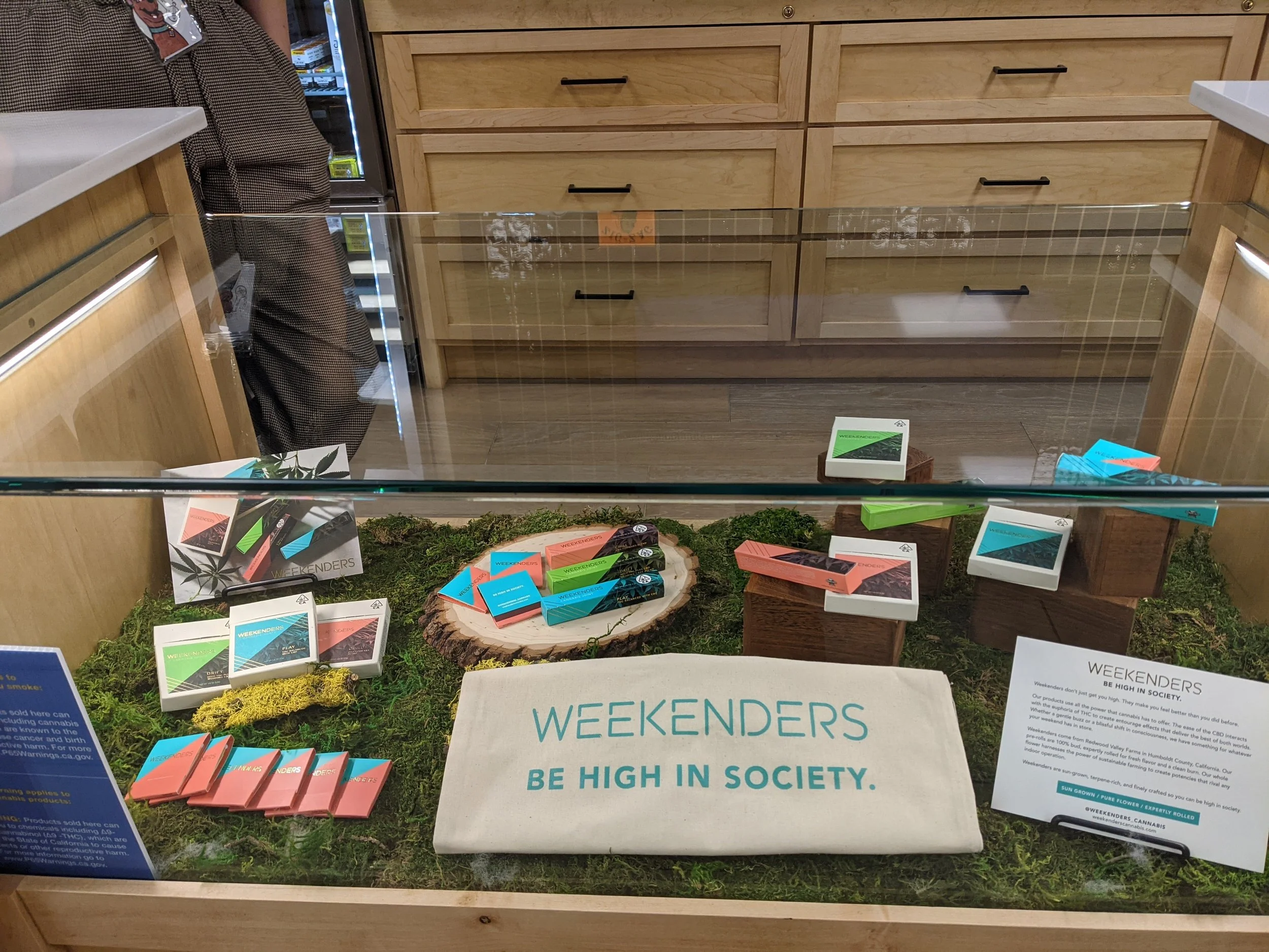 Retail Display Weekenders Tahoe.jpg