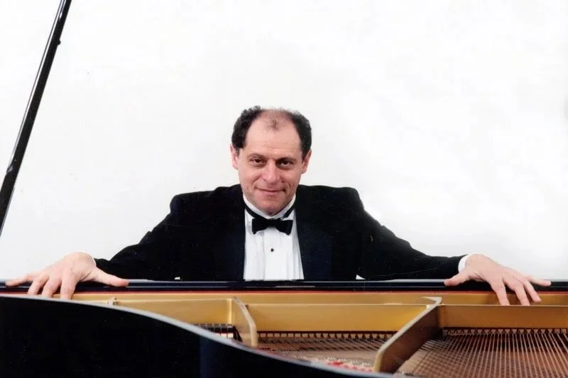 - Dmitry Kirichenko, piano | Free Mini-Concert