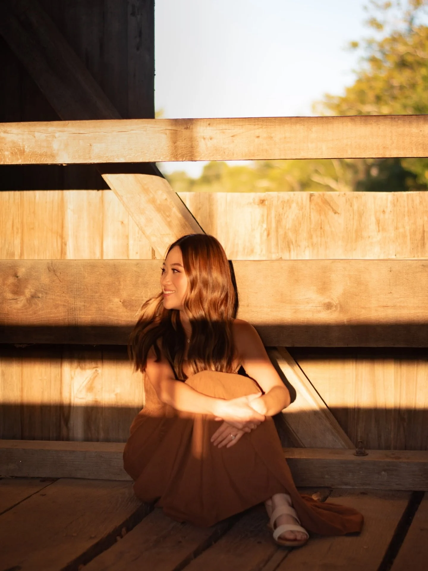 Hi friends! If you&rsquo;re new here, I&rsquo;m Andrea 👋

I recently turned my life upside down and left my corporate job in marketing to pursue my hobbies (special s/o to my very supportive husband ༝༚༝༚)

I get so much joy from being able to create