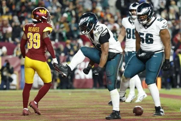 Eagles Clinch Back-to-Back NFC East Titles with Gritty Win Over Commanders