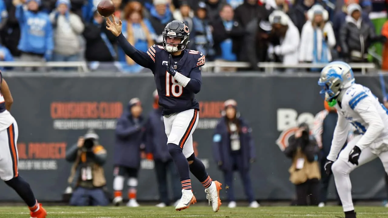 The Chicago Bears Take on Divisional Rival in Regular Season Finale: Week 18 Game Preview