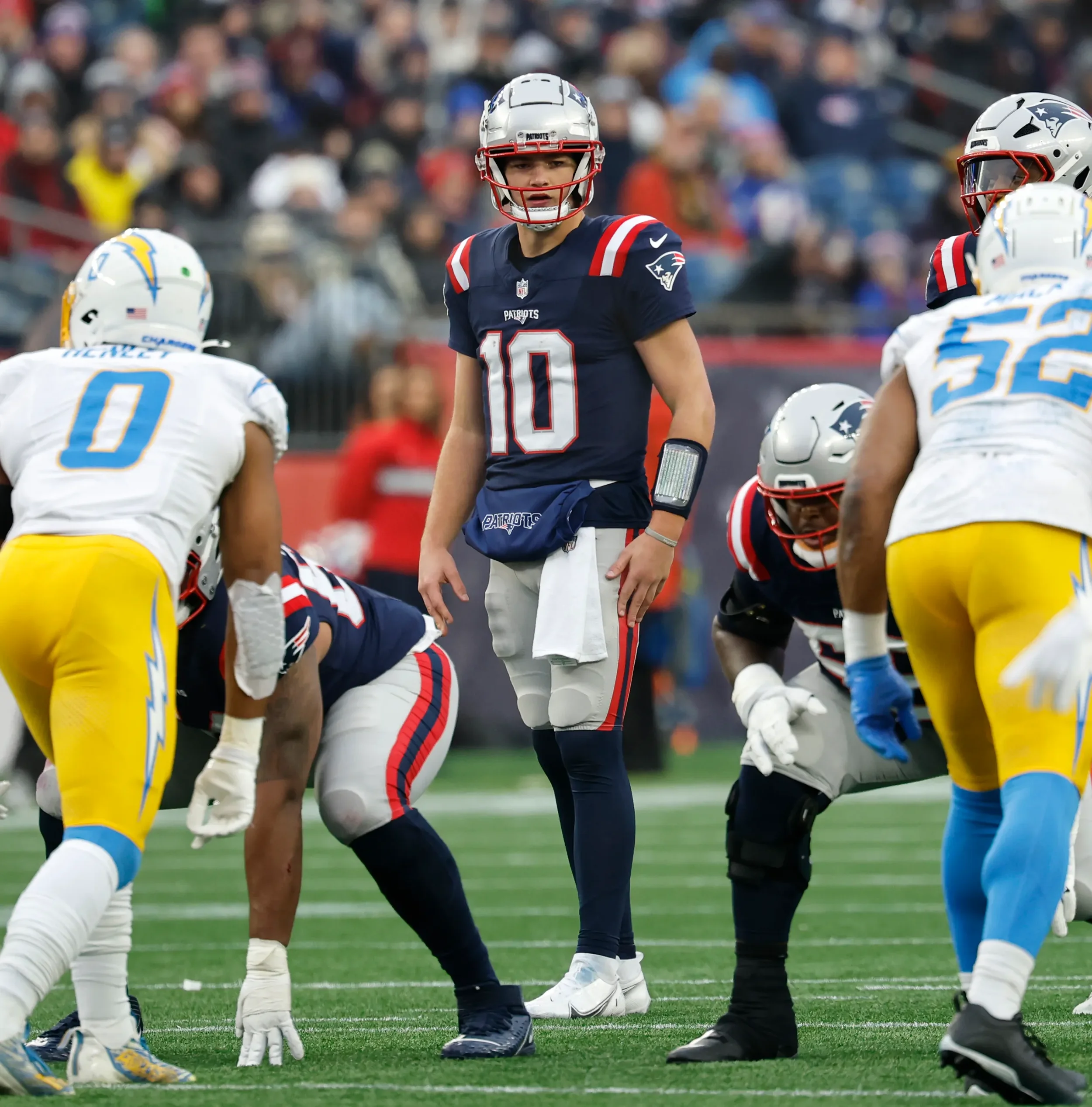 Patriots Face Chargers at Home in Sunday Night Wild Card Showdown