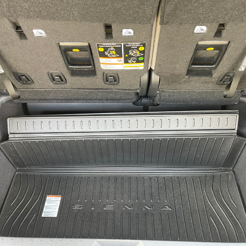 Toyota Sienna luggage space