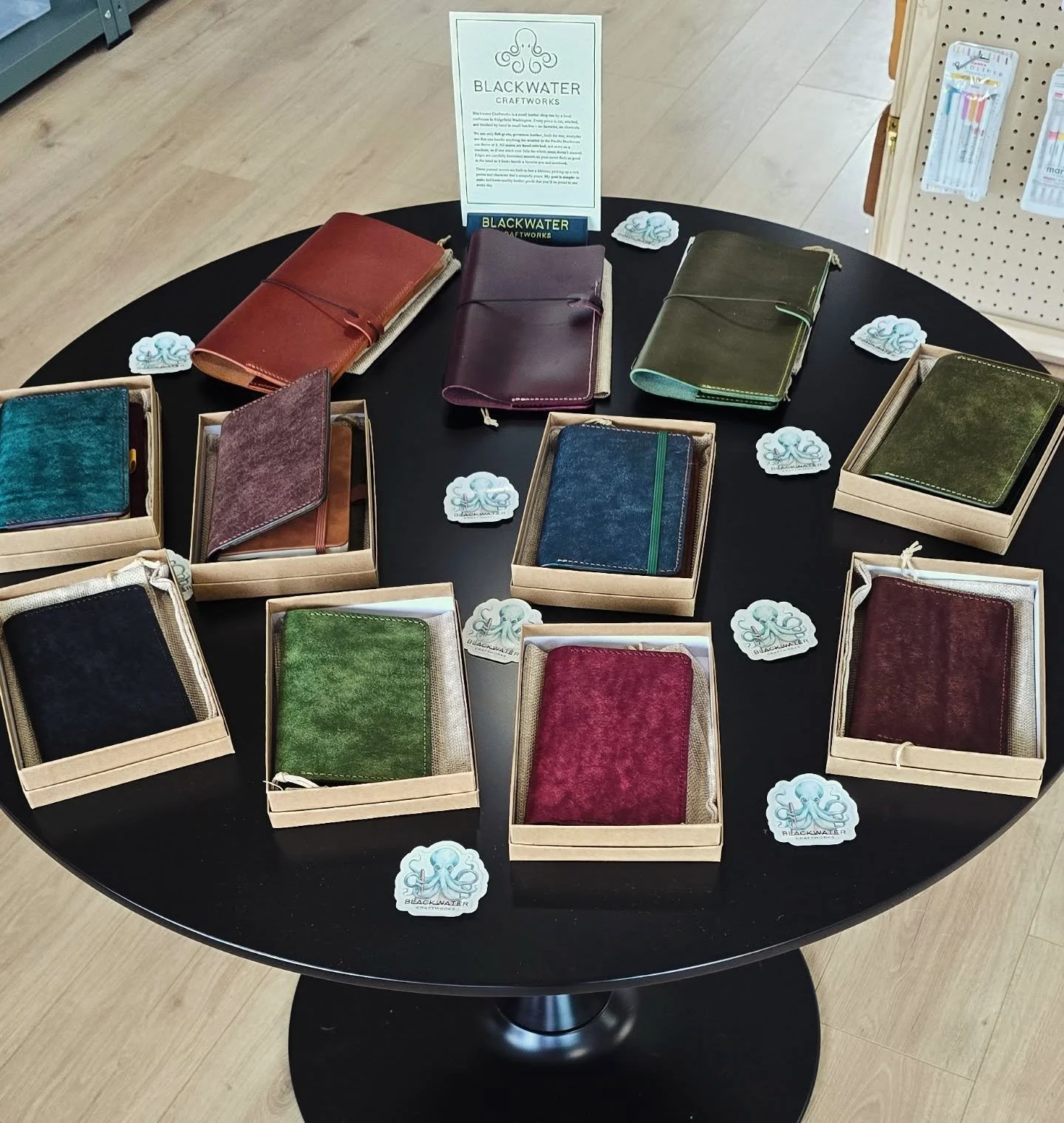 Thank you @seasidepenshop for displaying our work so elegantly. We are so excited for you and it was great to see you today!

#leatherjournal #leatherwork #journalcover #handmade #leathercraft