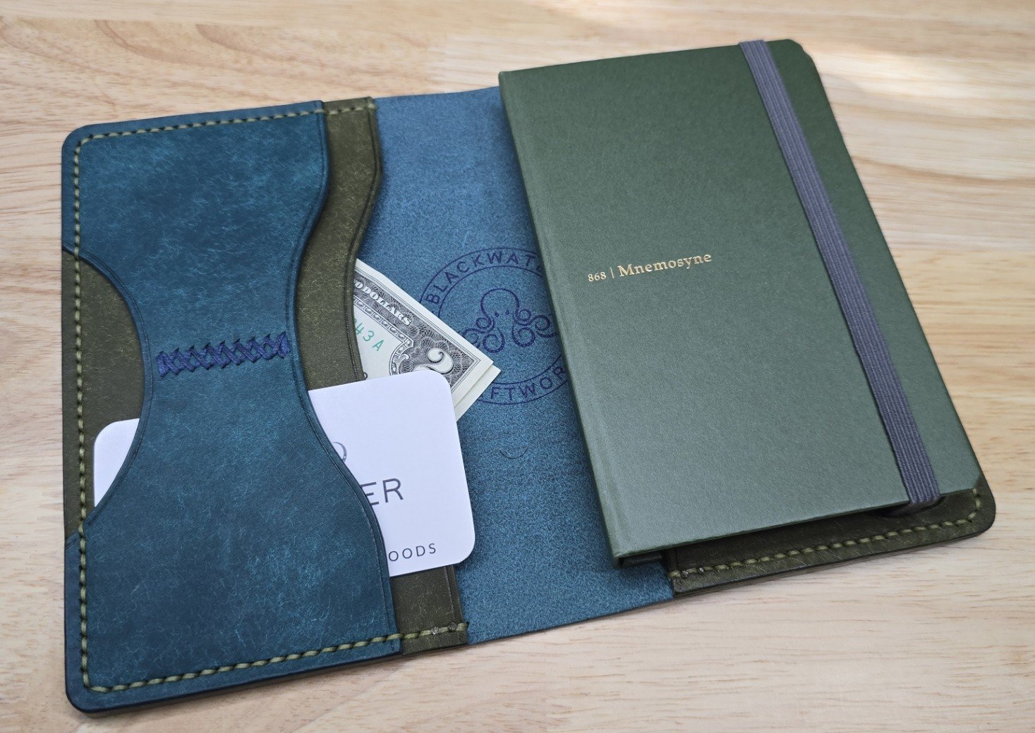 The Scout - Field Notes Leather cover in Italian Pueblo Leather