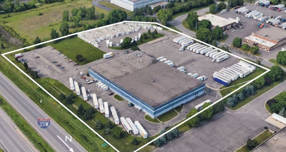 Just Sold: 8271 W 35W Service Drive NE