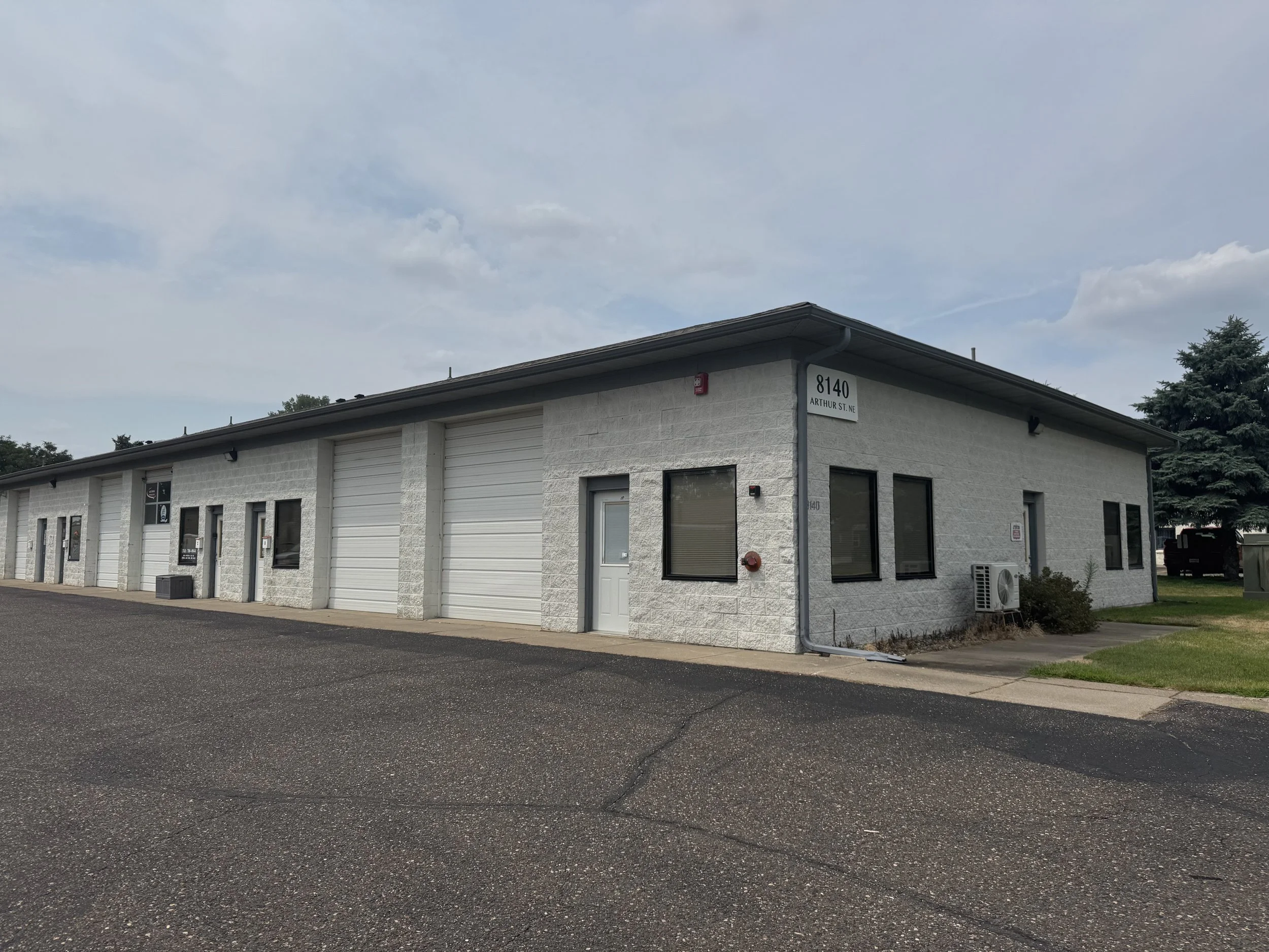 Just Leased: 3 Industrial Bays