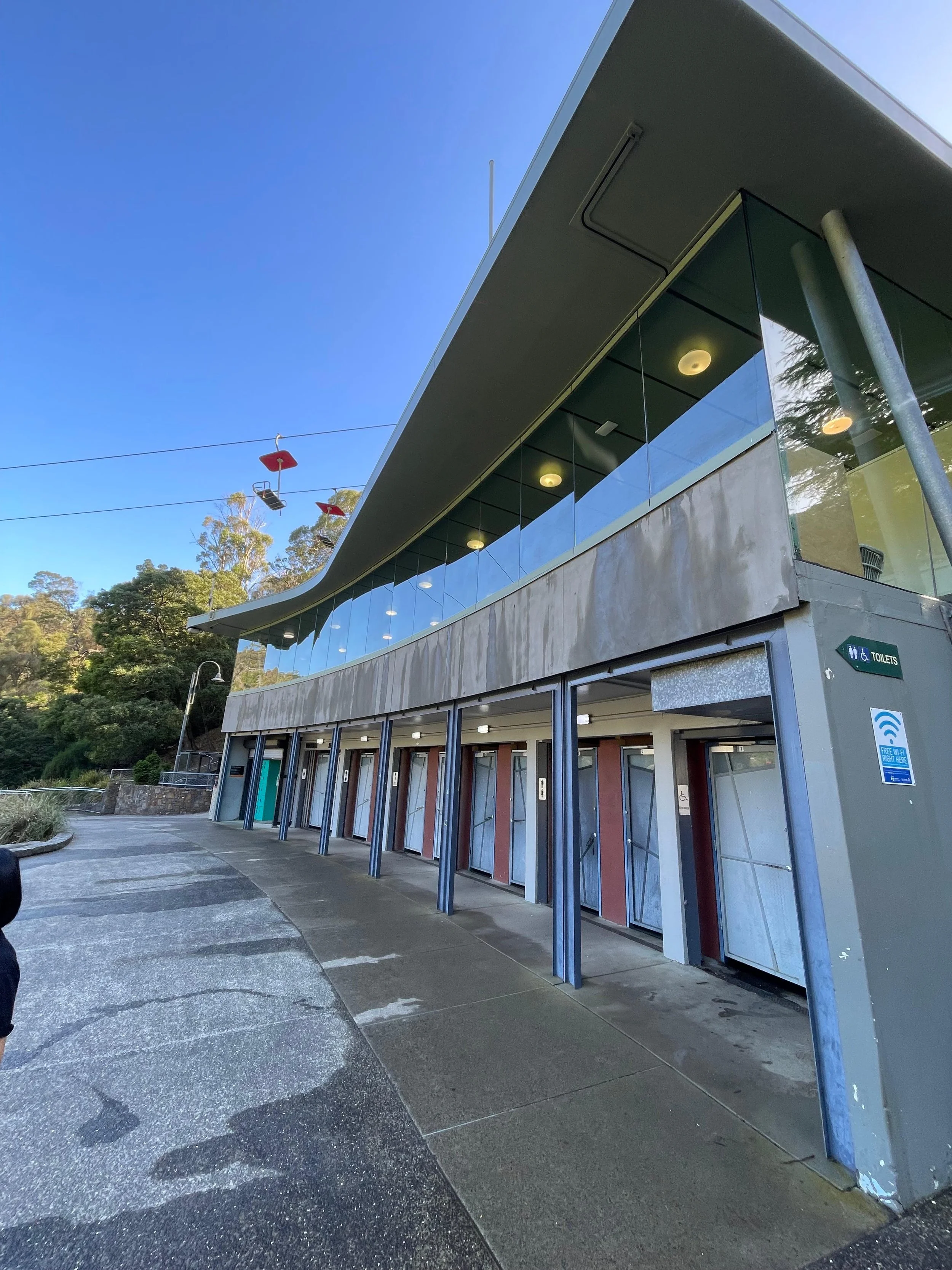 WhatsApp Image 2025-03-20 at 14.56.50 (12).jpeg