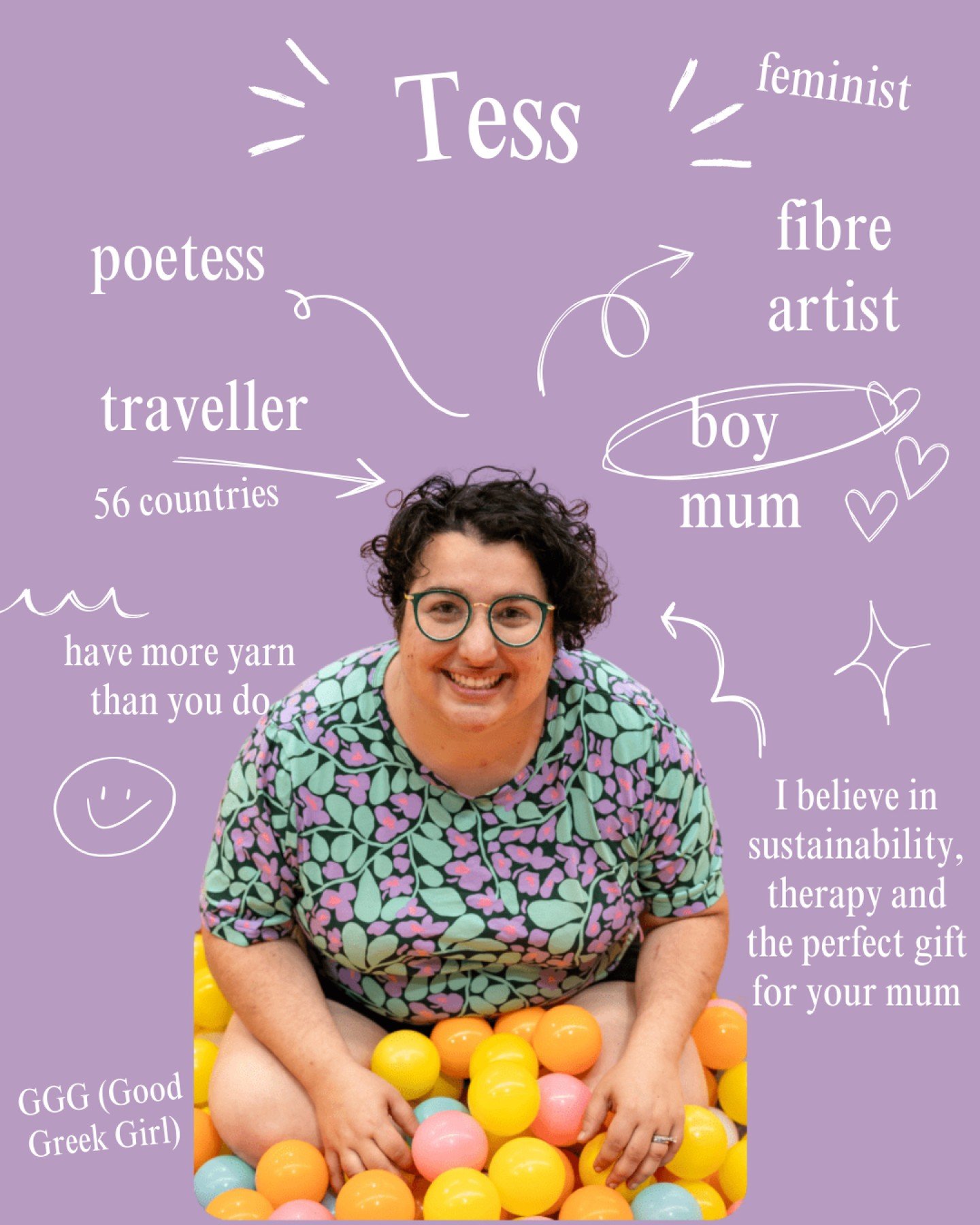 ☀️ Hello friends&mdash;especially the new faces! I thought it was time for a little reintroduction 🙋🏻&zwj;♀️

☀️ I&rsquo;m Tess, the messy heart and creative hands behind The Moody Project. I make art that captures feelings&mdash;big ones, soft one