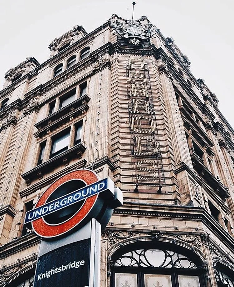 A Day in Knightsbridge