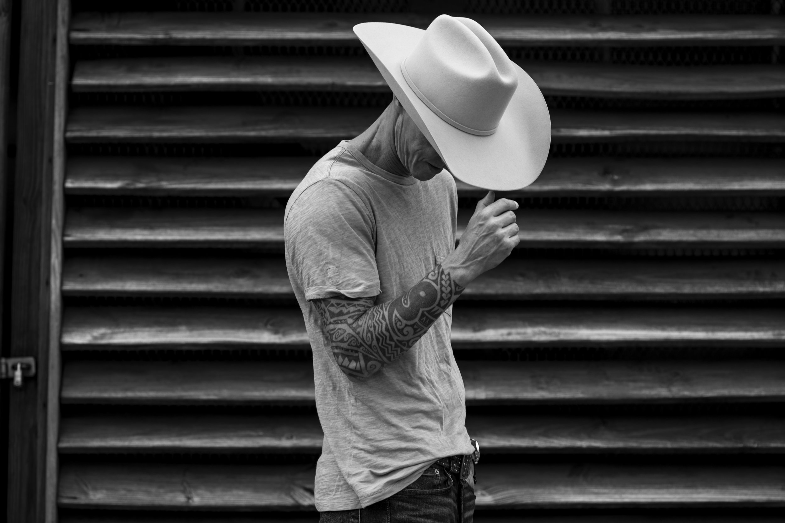 Sam Bettens: Americana / Country / Singer-Songwriter